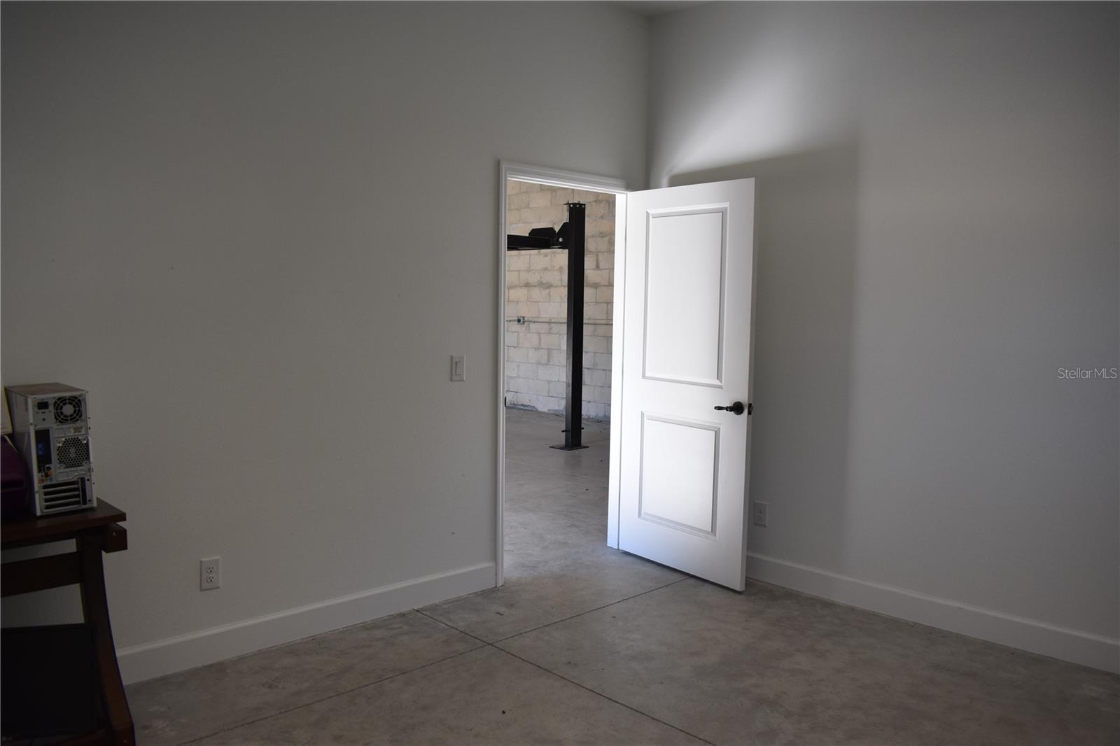 5319 W Trapnell Rd Property Photo 40