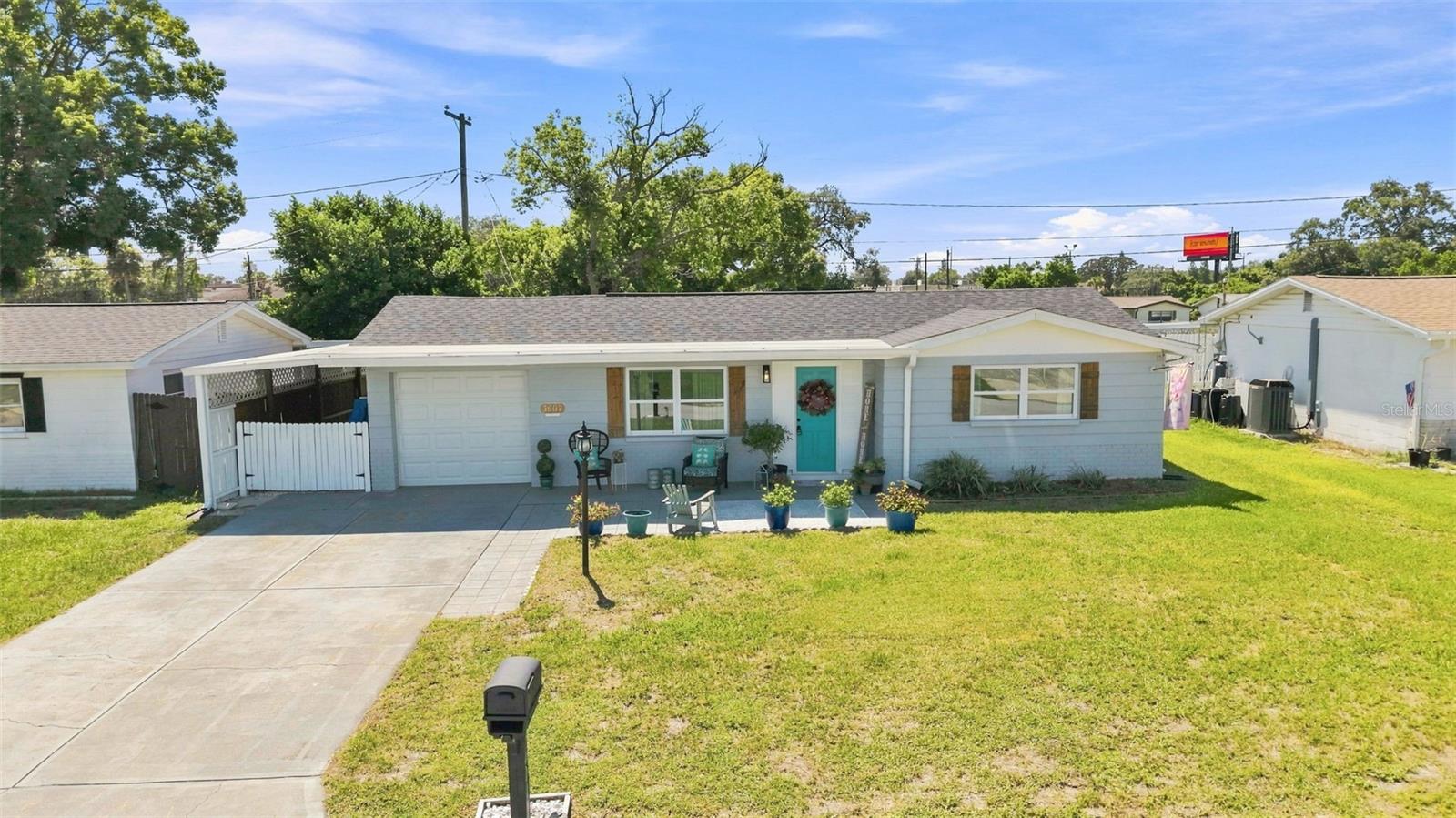 3607 Latimer St Property Photo 1