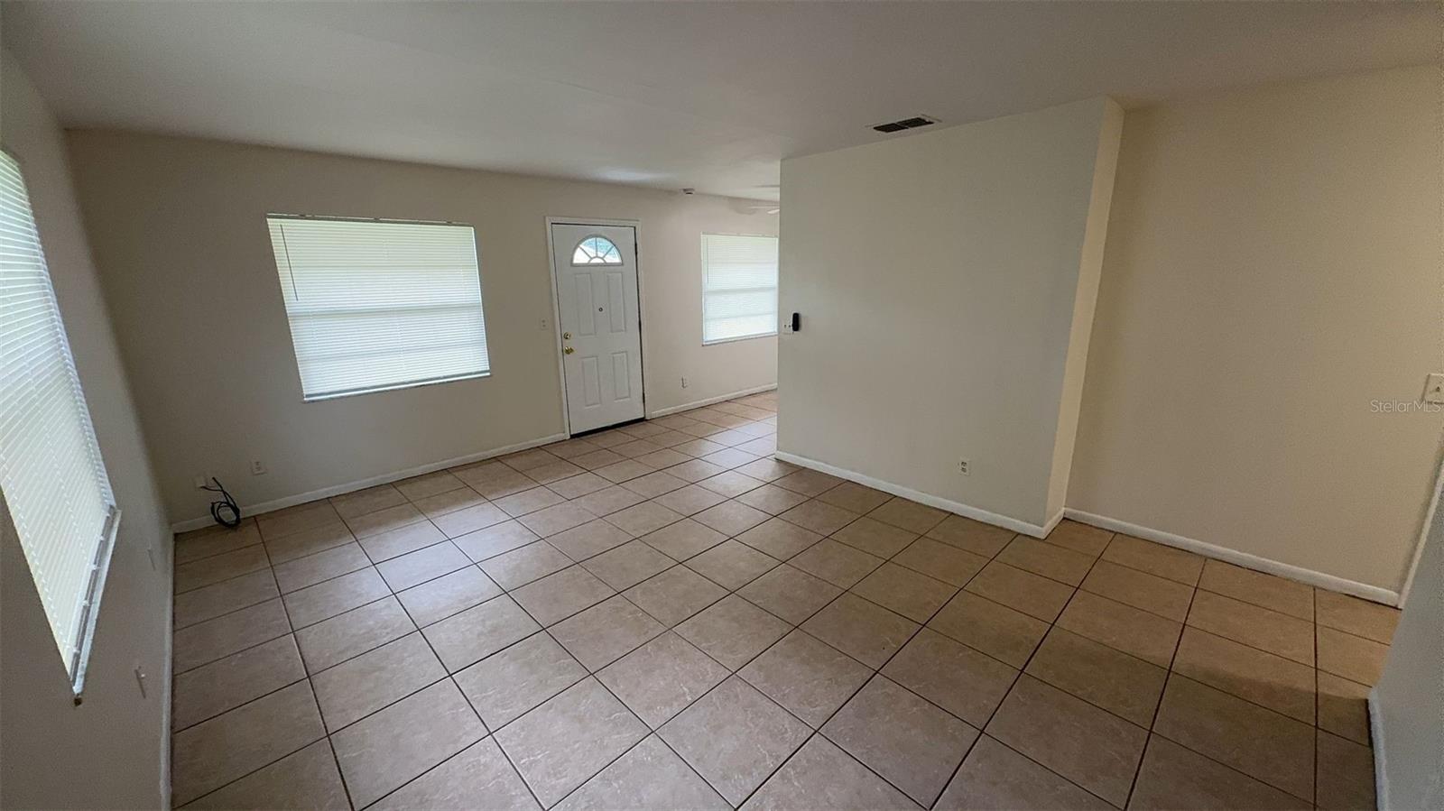 4734 20th St Property Photo 4