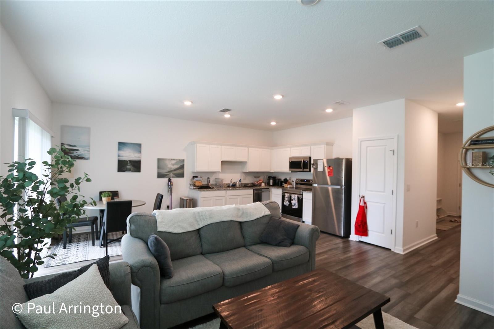 6371 Kay Morgan Ln Property Photo 4