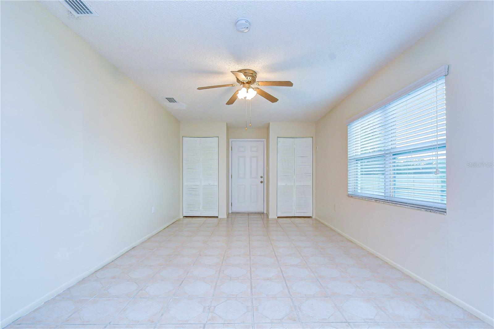 8811 Martinique Ln Property Photo 19