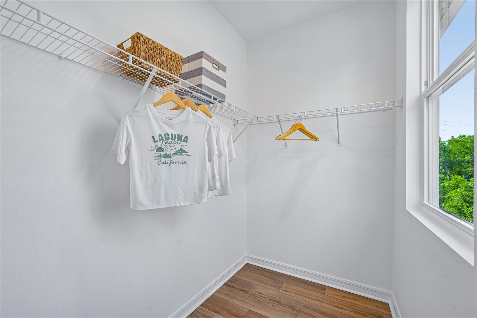 648 Silver Stream Ct Property Photo 39