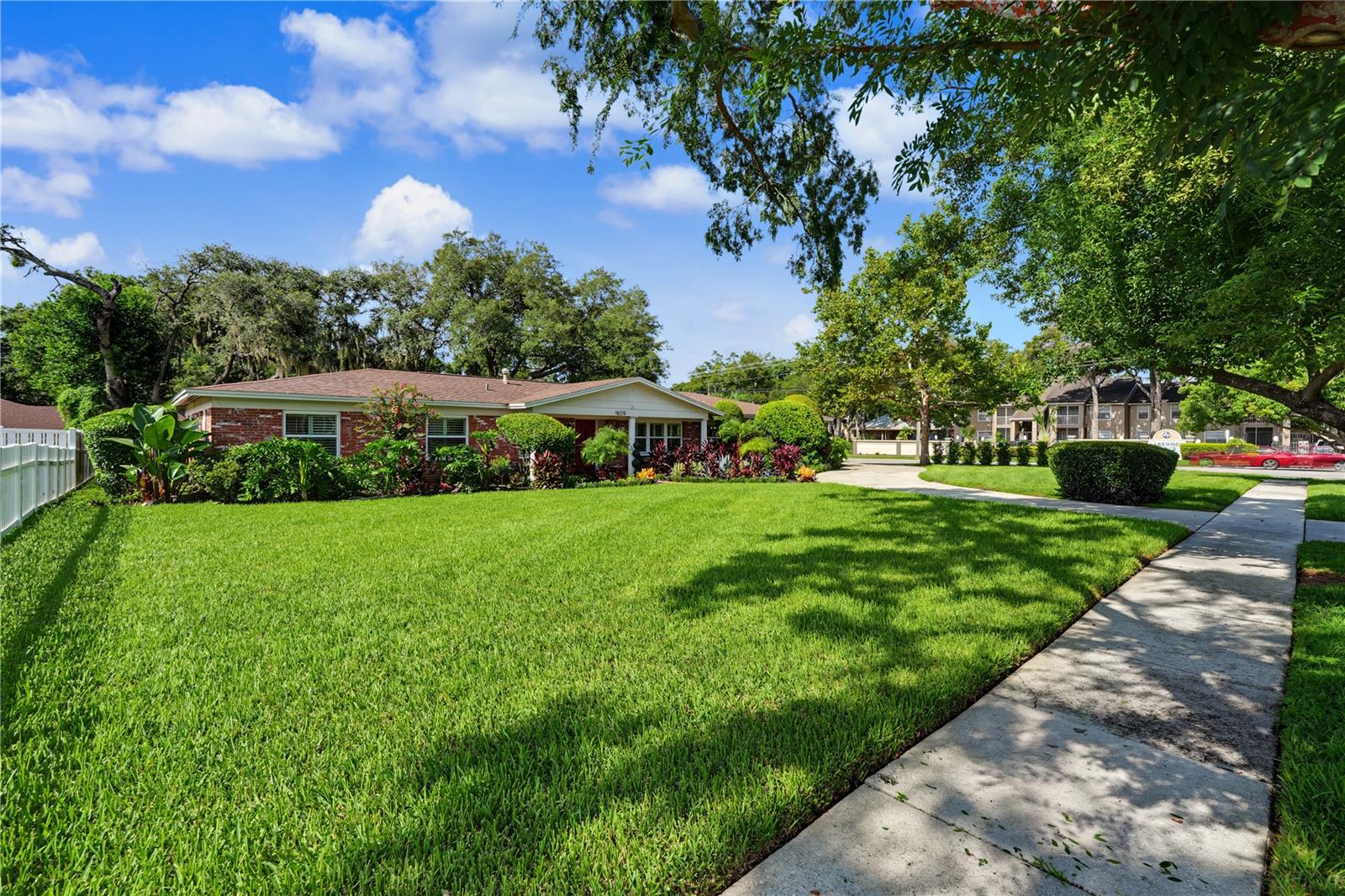 1609 Melodie Dr Property Photo 45