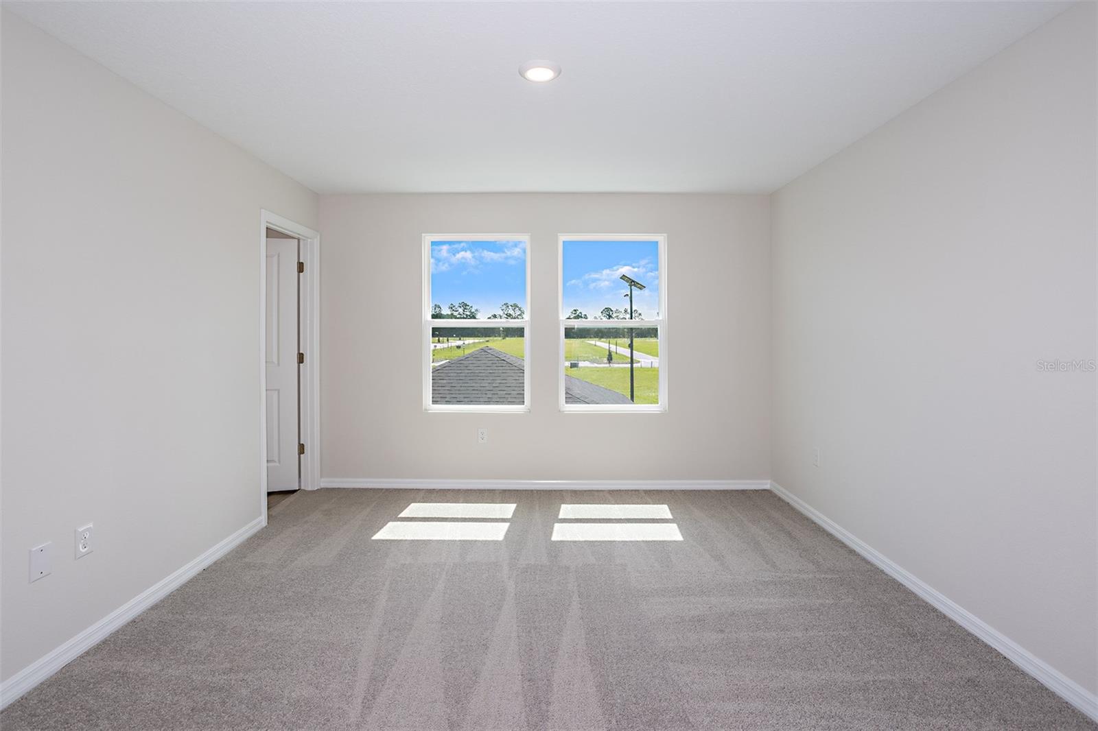 9144 Bent Br Property Photo 4