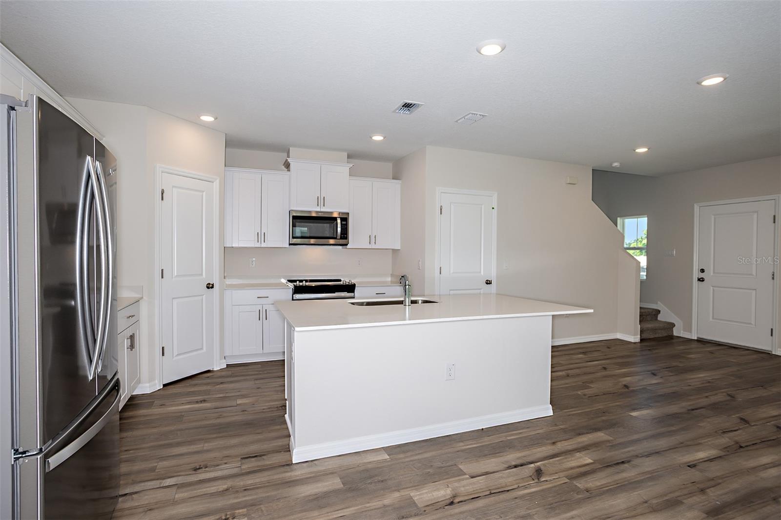 9144 Bent Br Property Photo 9