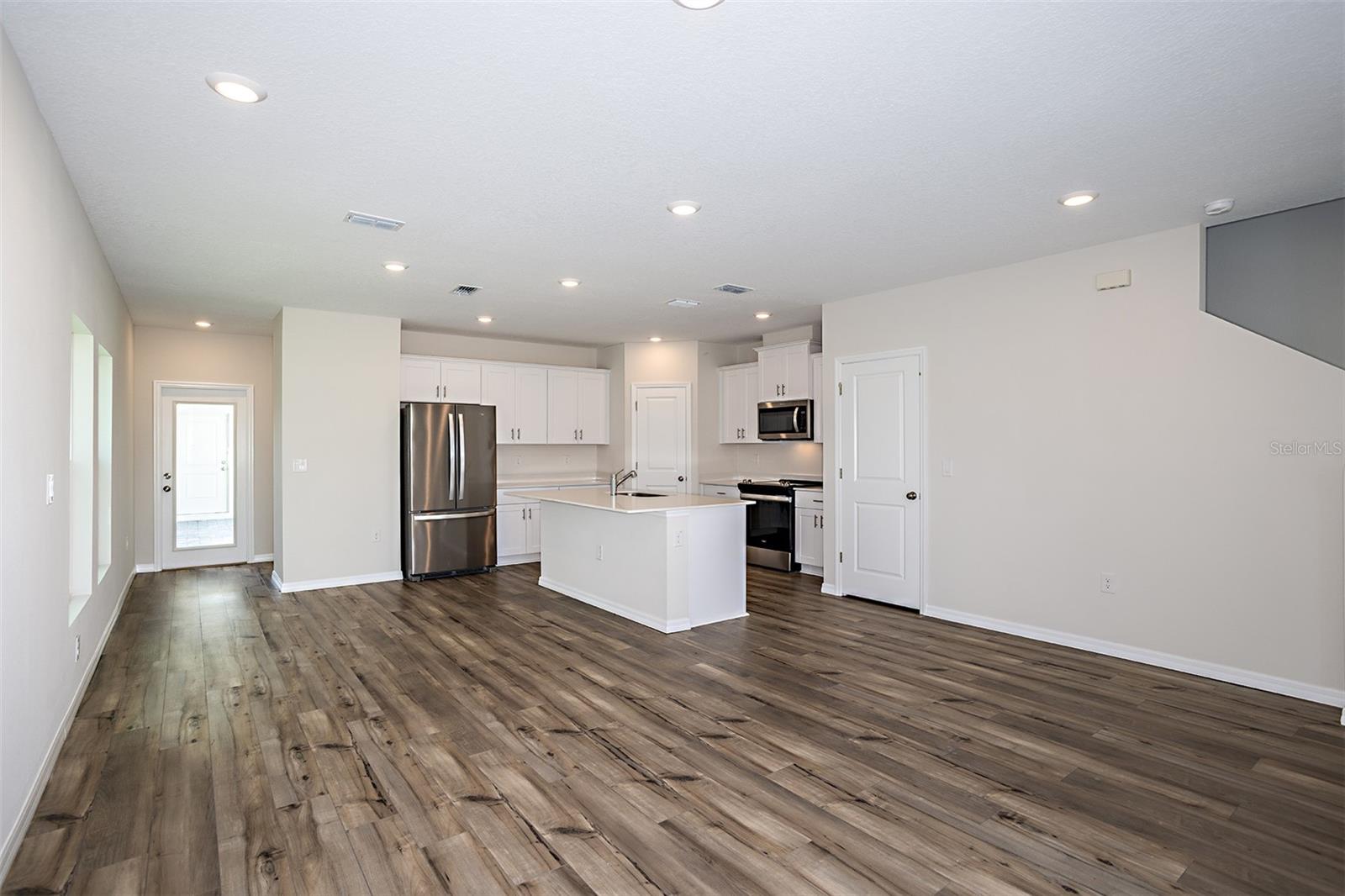 9144 Bent Br Property Photo 11