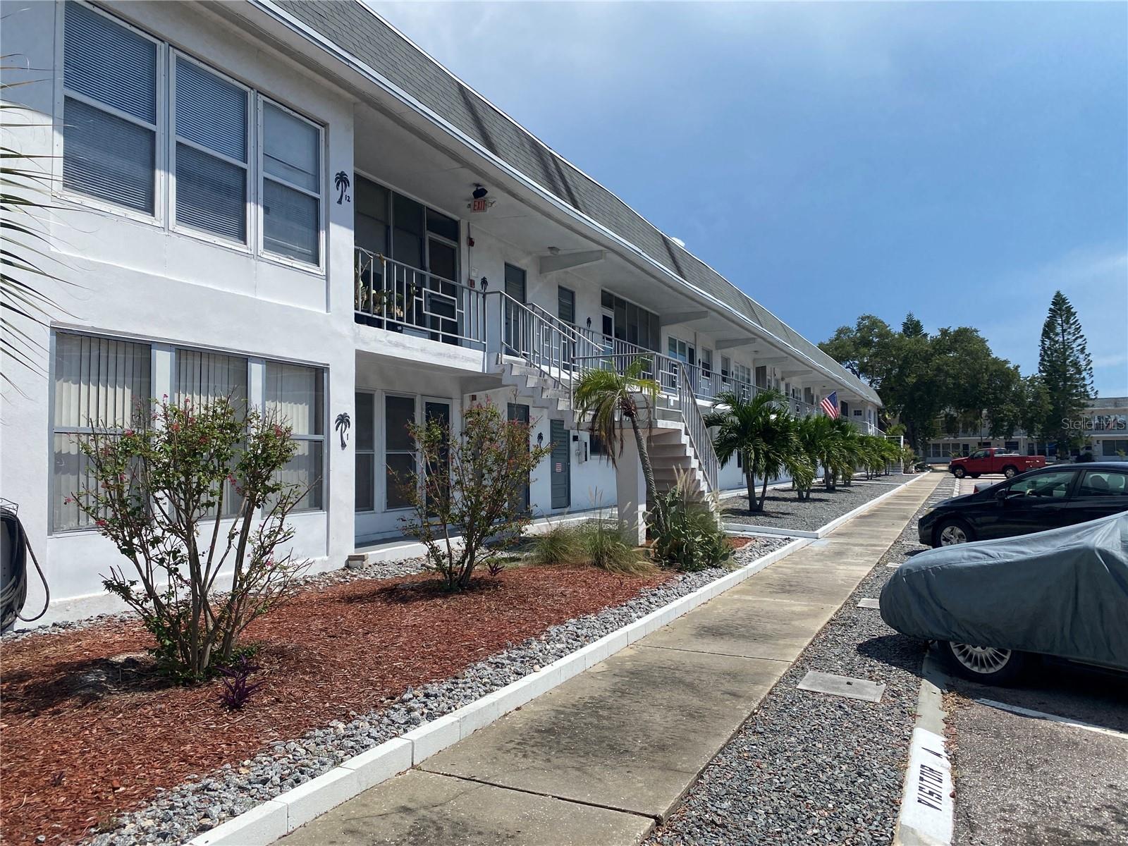 1221 DREW ST #A17 Property Photo 1