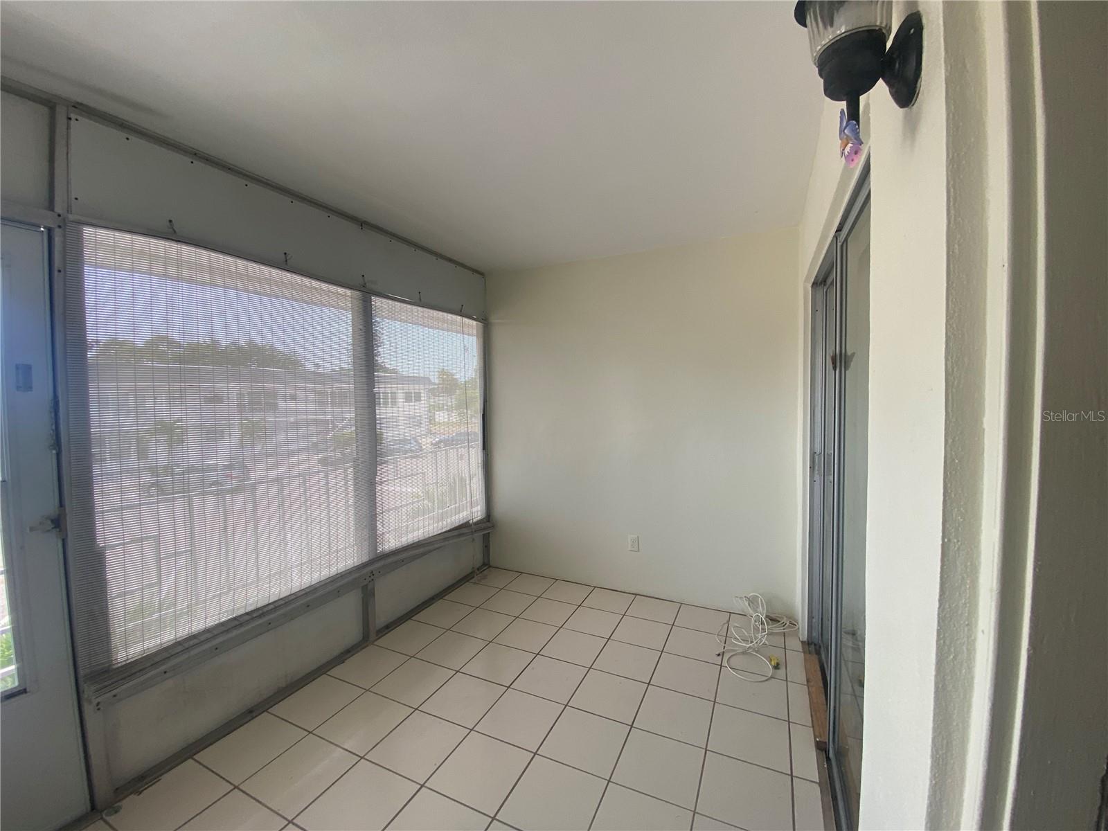 1221 Drew St #a17 Property Photo 5