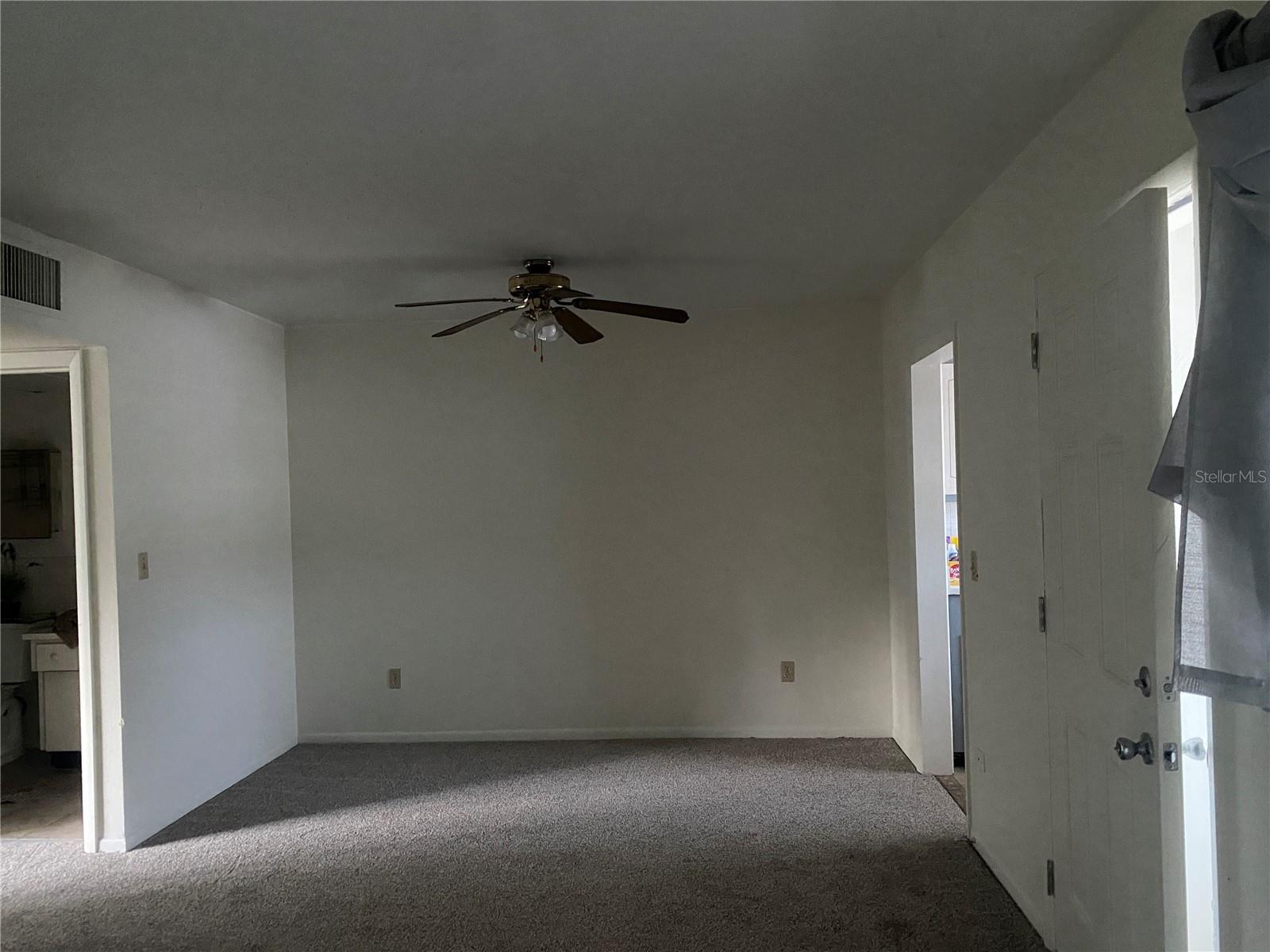 1221 Drew St #a17 Property Photo 7