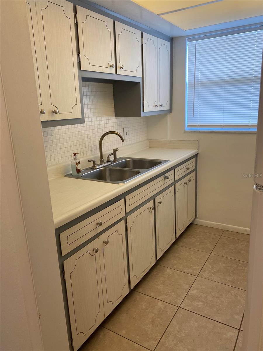 1221 Drew St #a17 Property Photo 14