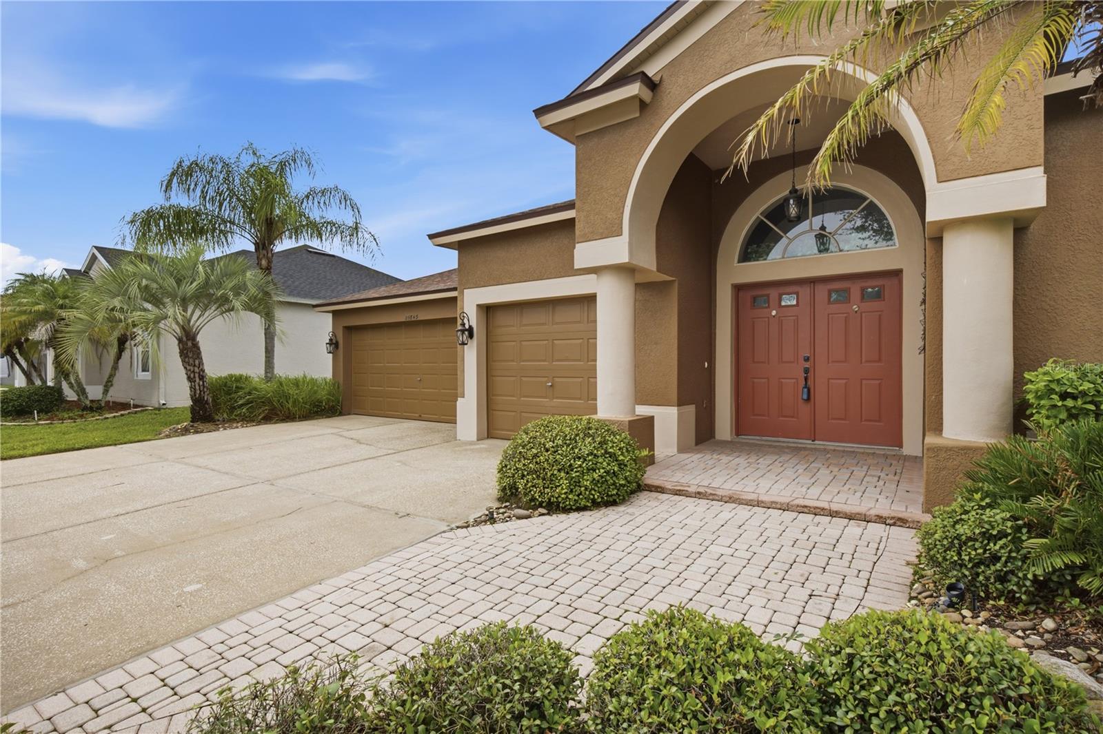 25843 Risen Star Dr Property Photo 2