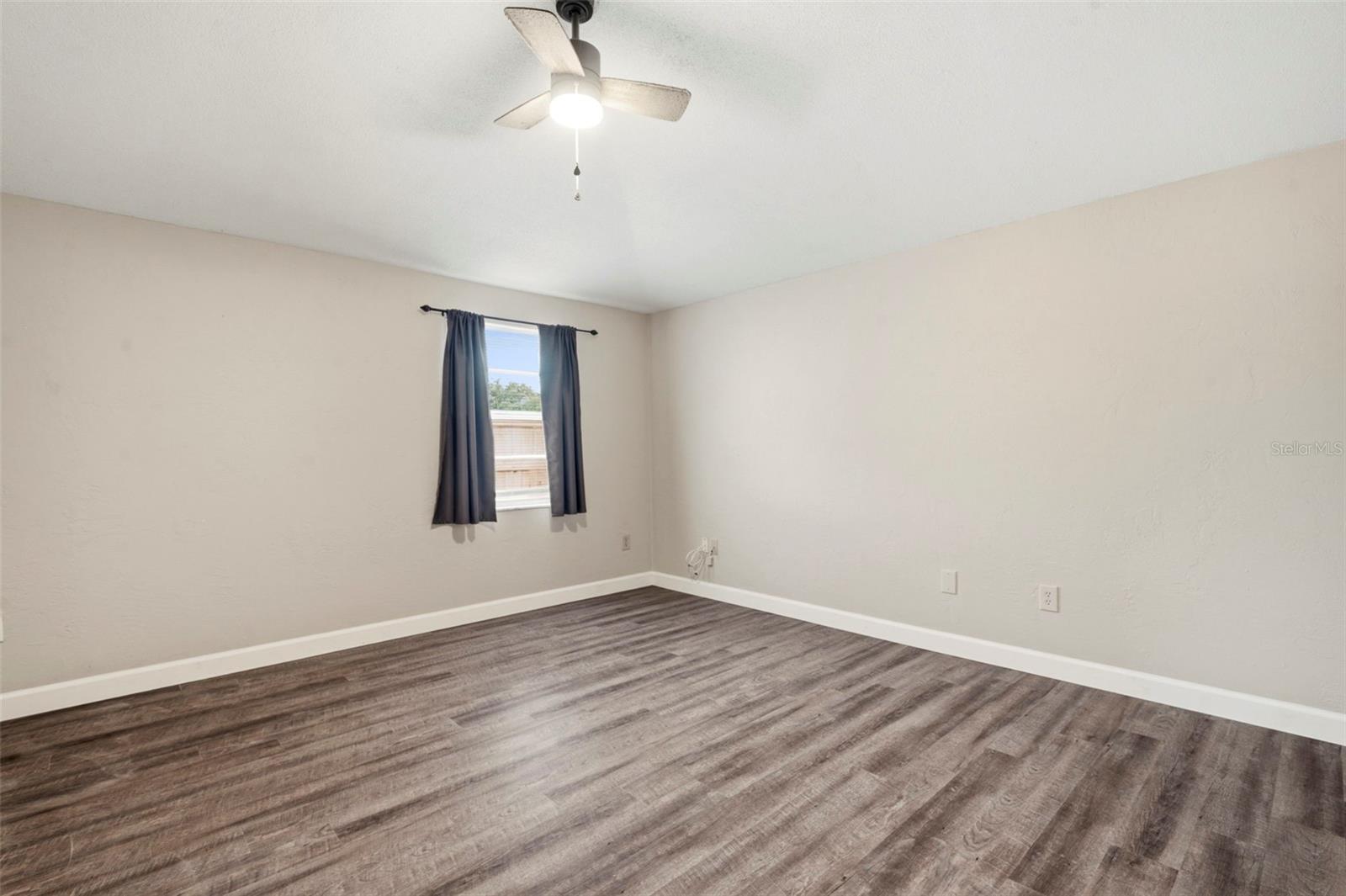 1680 Pinehurst Rd Property Photo 16
