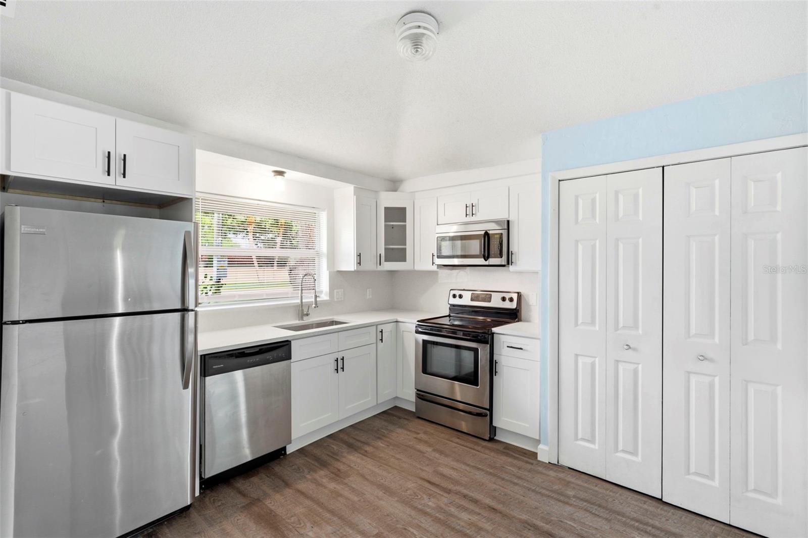 1680 Pinehurst Rd Property Photo 30