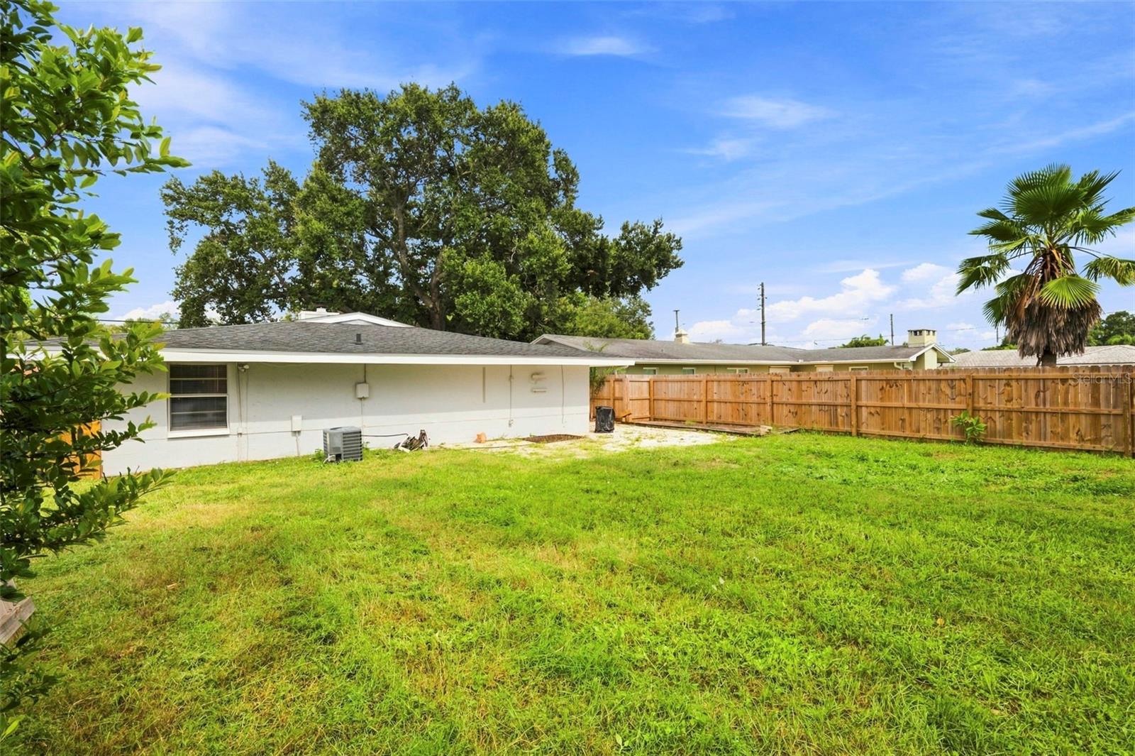 1680 Pinehurst Rd Property Photo 37