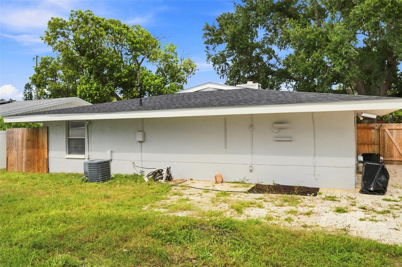 1680 Pinehurst Rd Property Photo 40