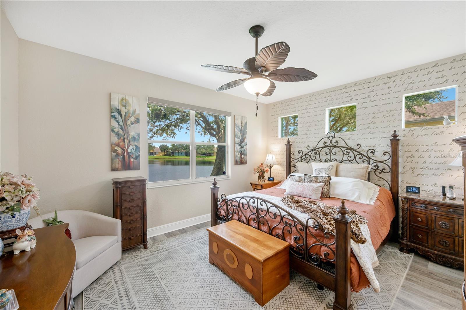11517 Captiva Kay Dr Property Photo 4