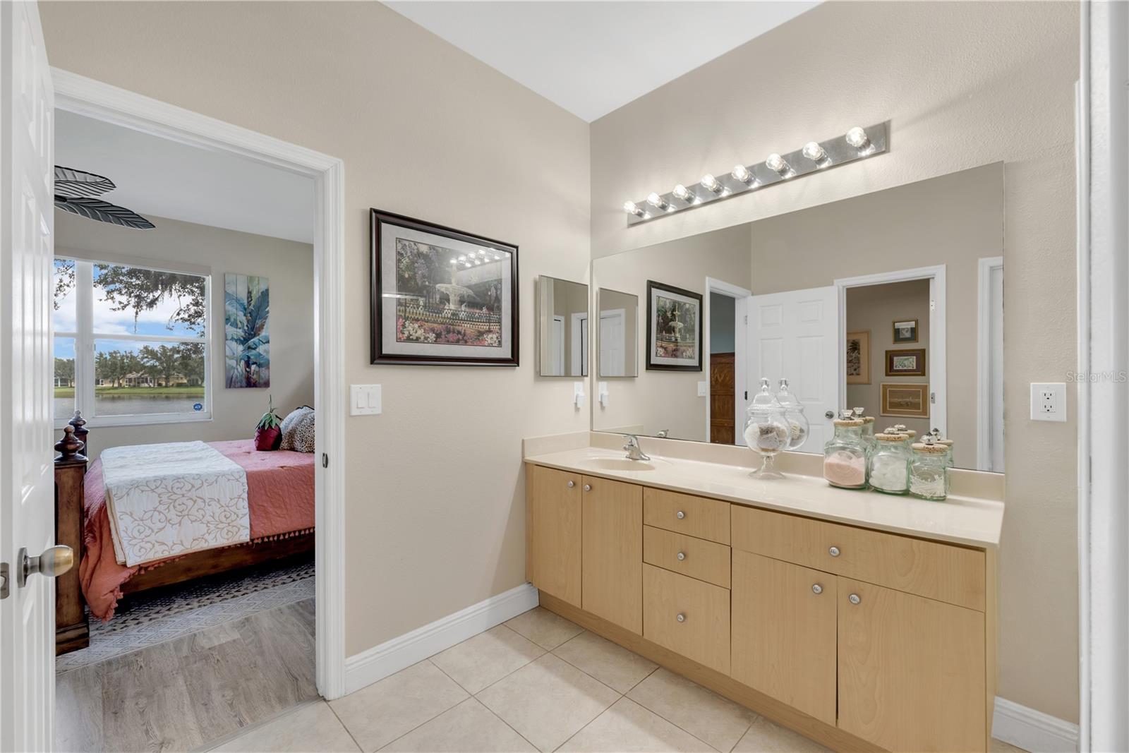 11517 Captiva Kay Dr Property Photo 18