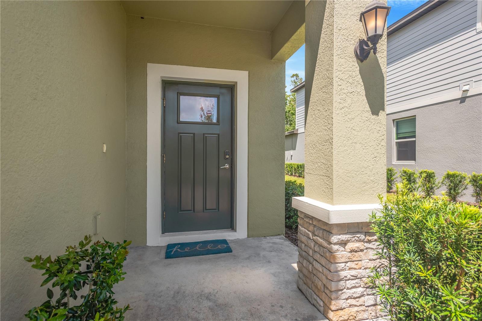 6033 Acara Ln Property Photo 2