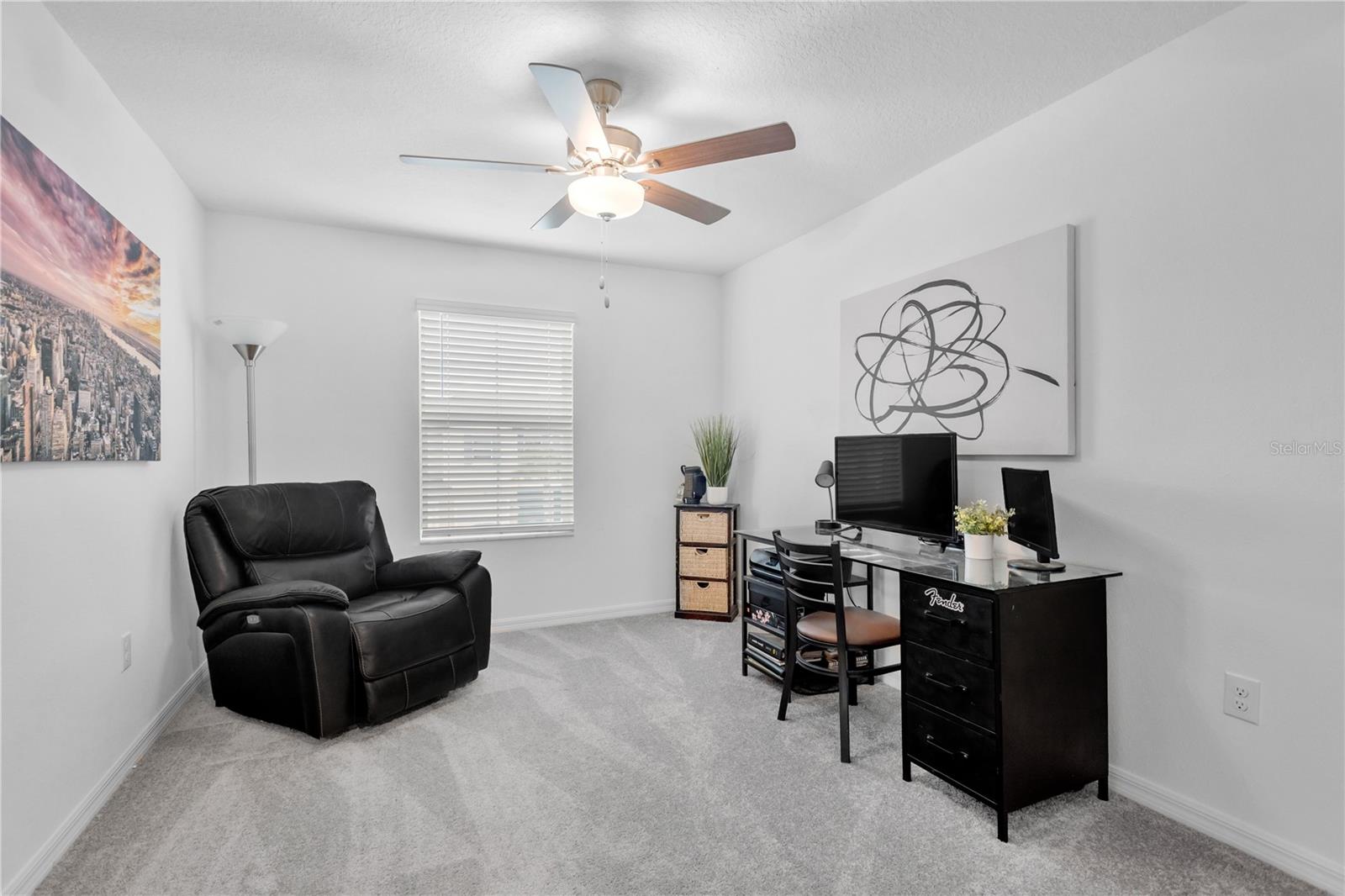 6033 Acara Ln Property Photo 19