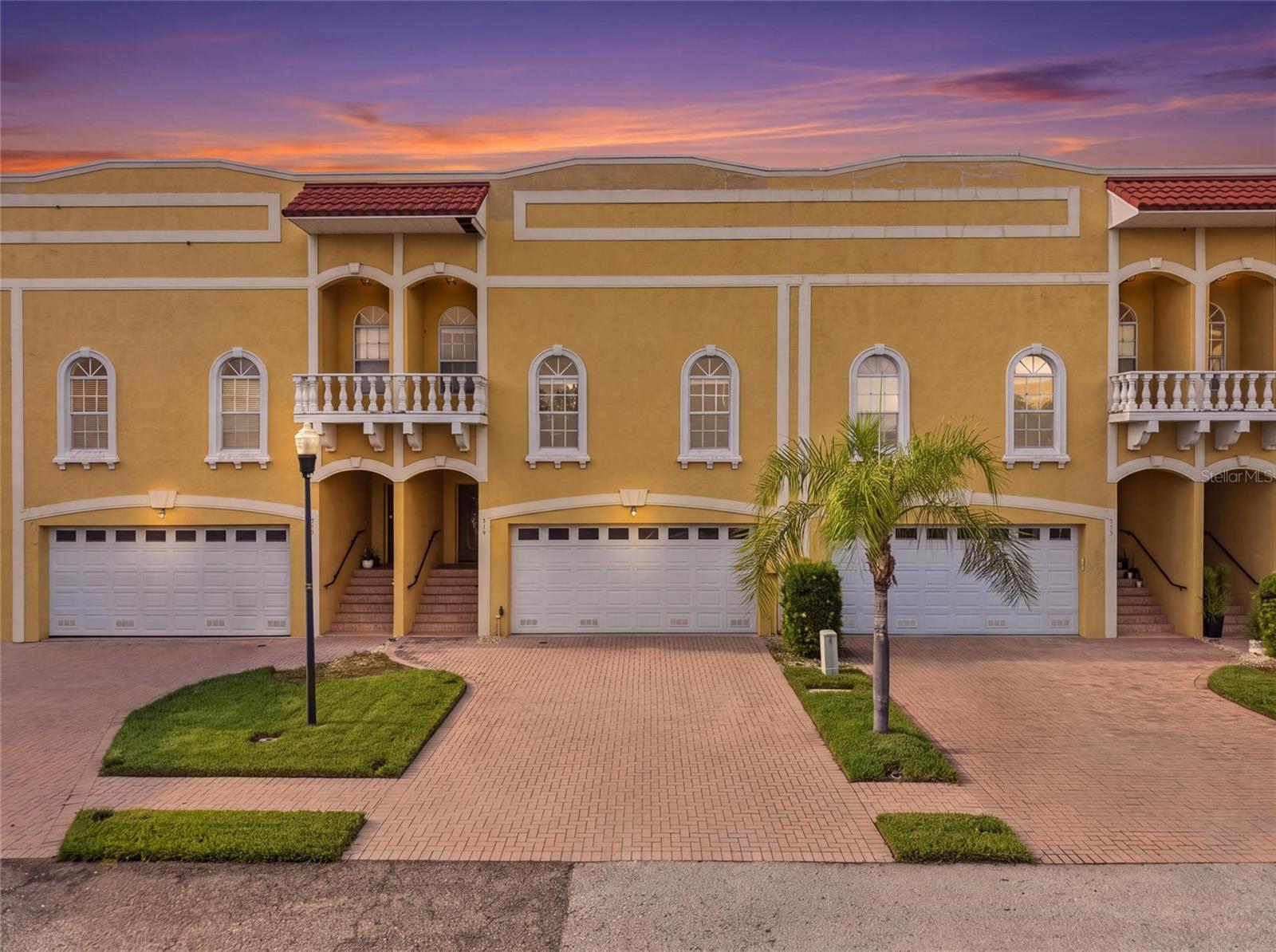515 VILLA TREVISO CT Property Photo 1