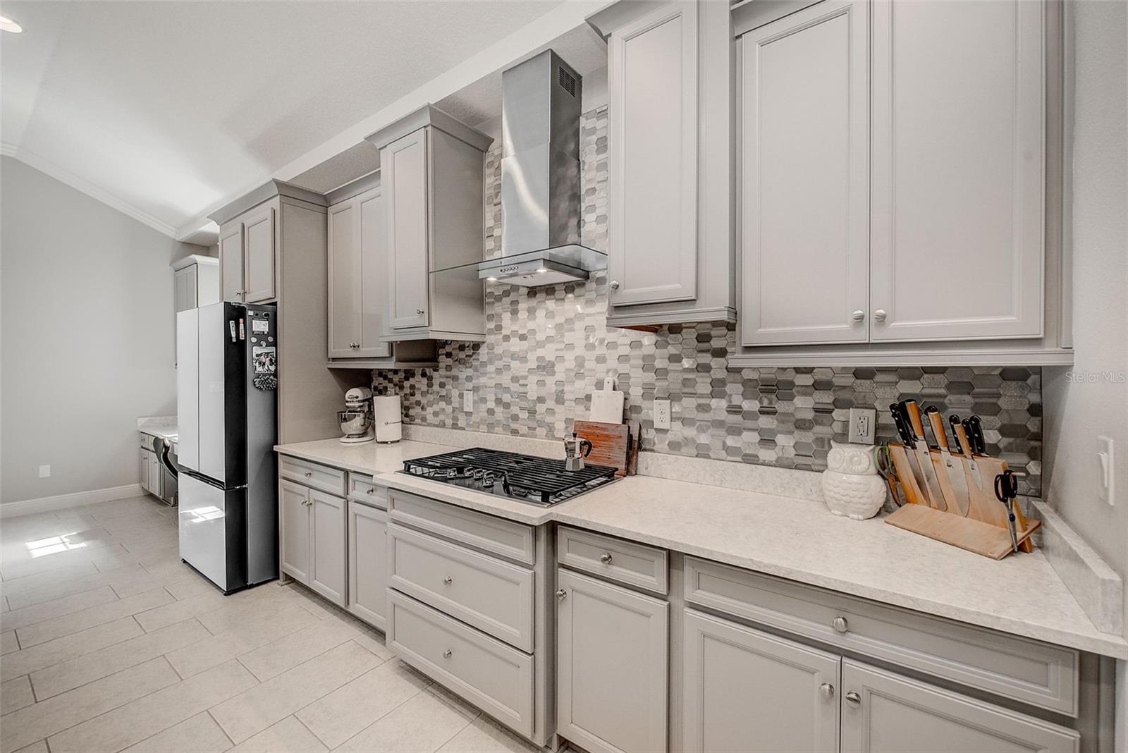 6916 Neopolitan Ct Property Photo 15