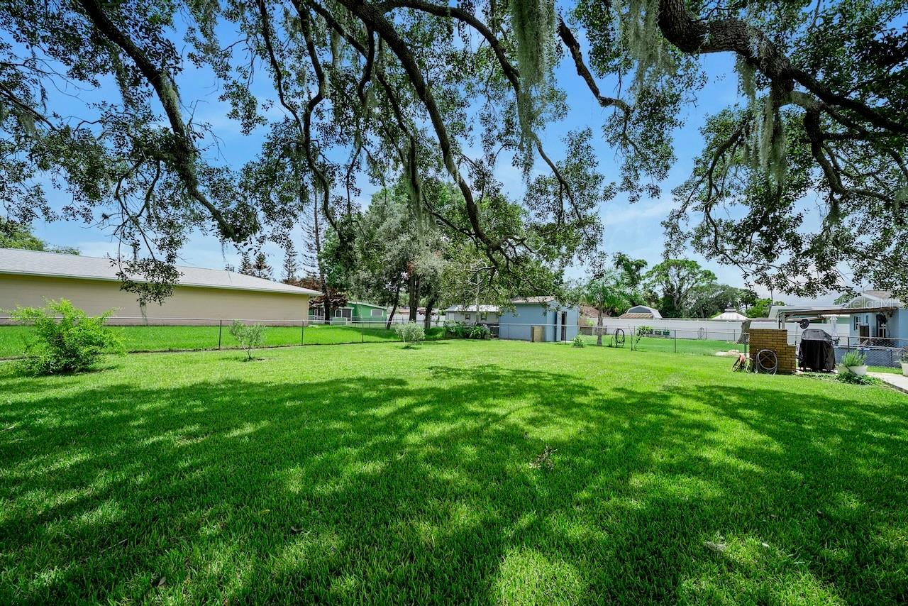 311 Acacia Dr Property Photo 28
