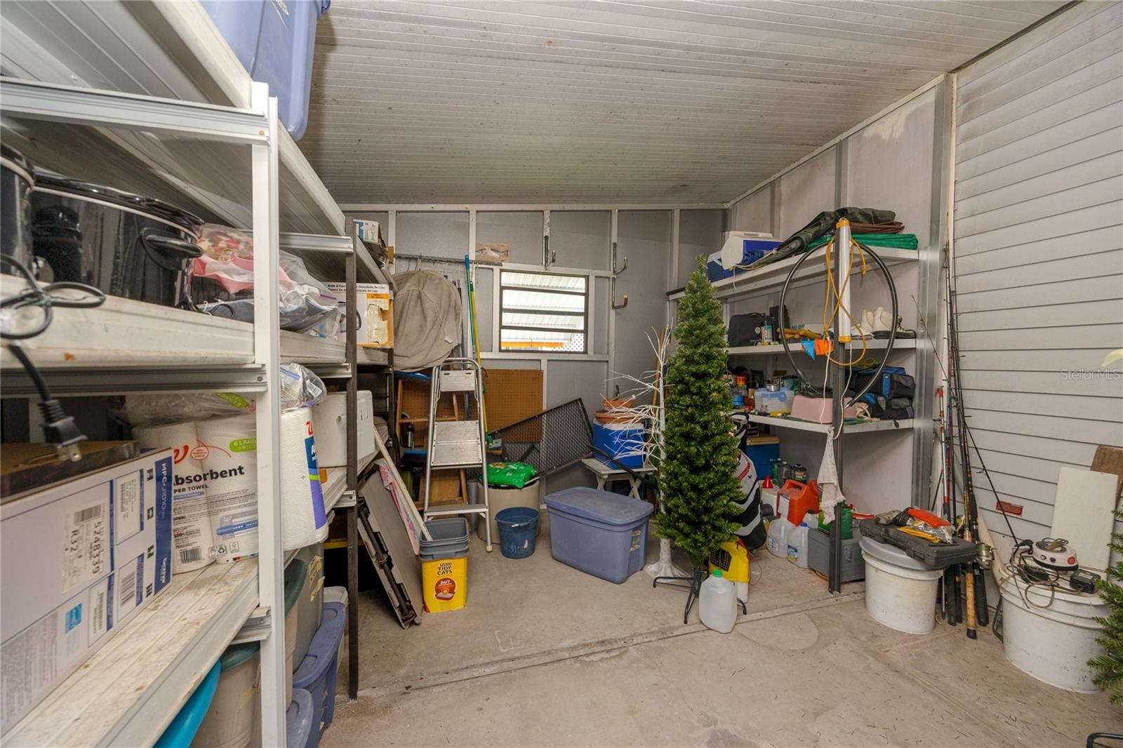 6821 Americana Dr Ne #106 Property Photo 16