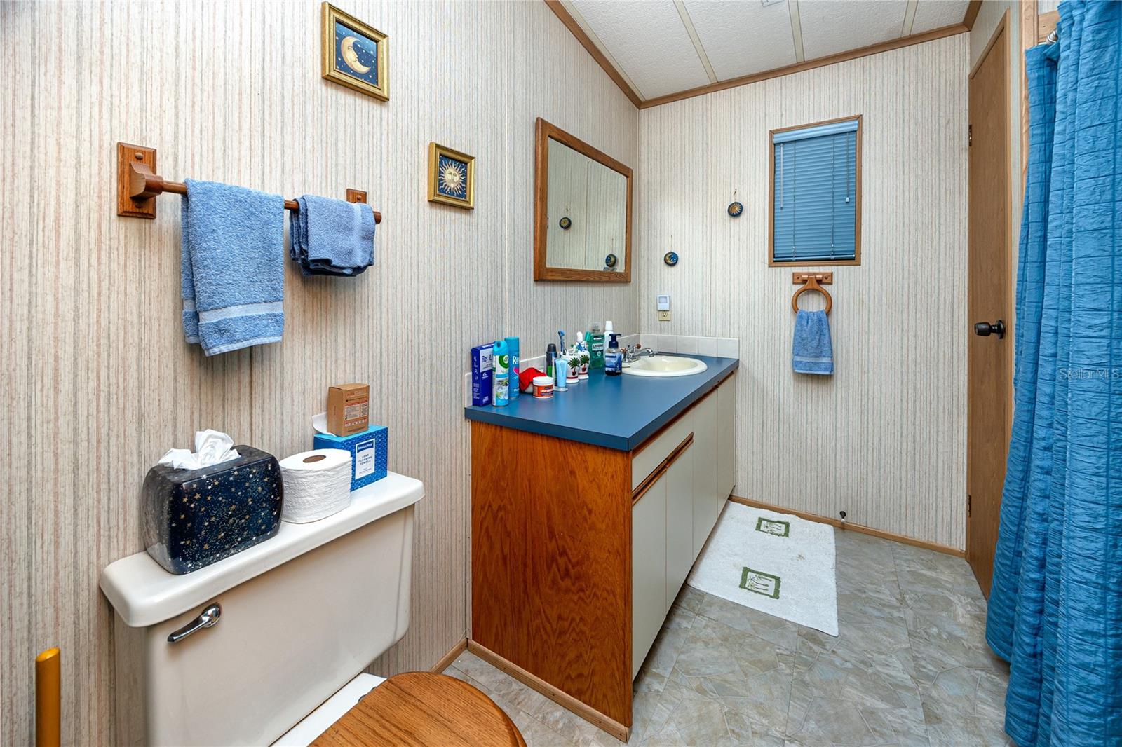6821 Americana Dr Ne #106 Property Photo 30