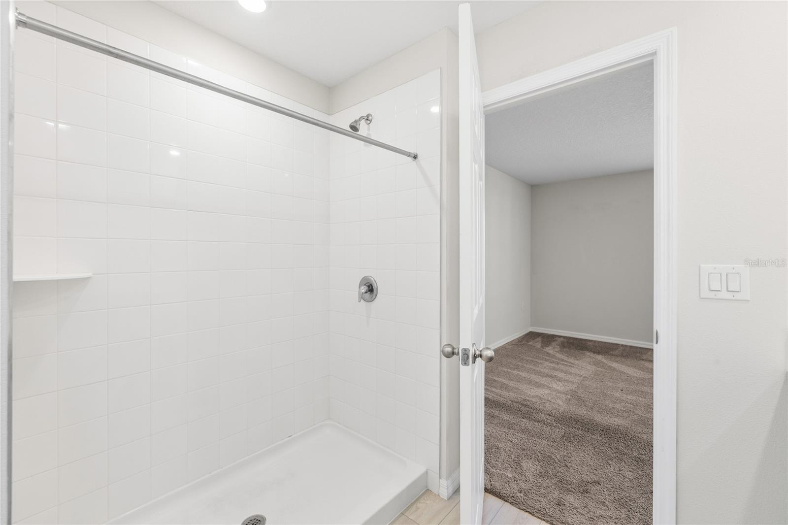 14886 Summer Branch Dr Property Photo 29