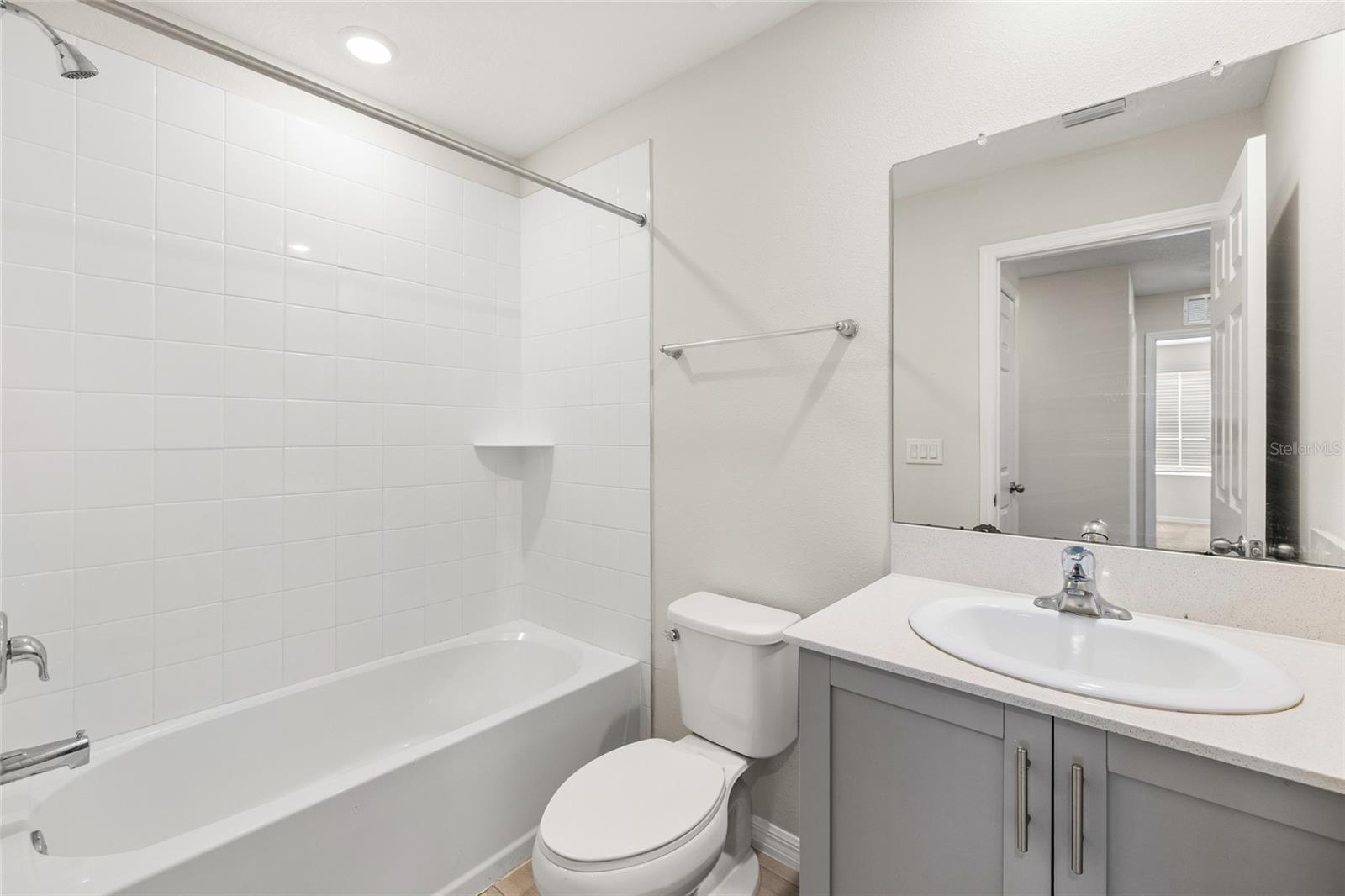 14886 Summer Branch Dr Property Photo 34