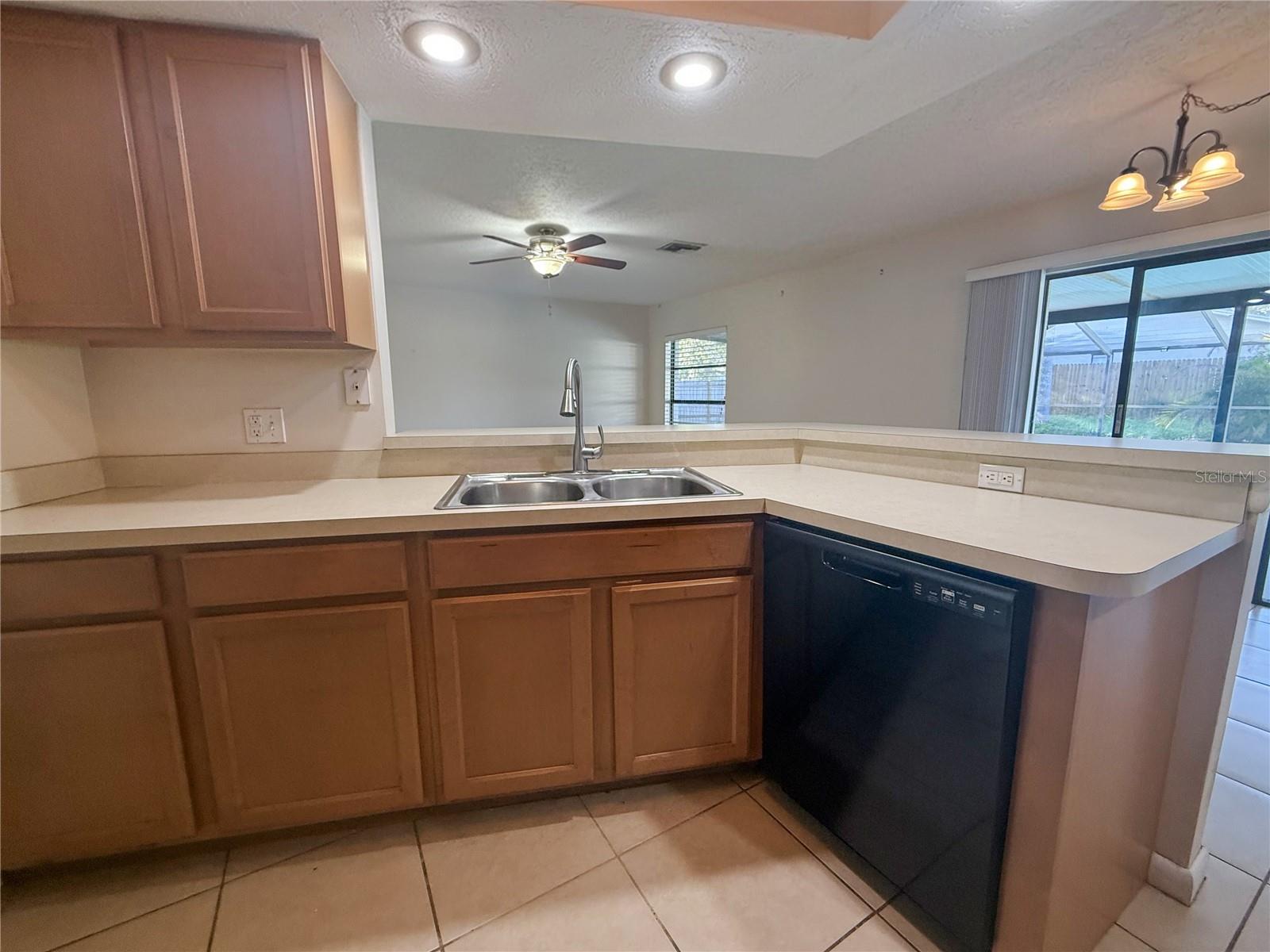 13311 Hollowbend Ln Property Photo 9