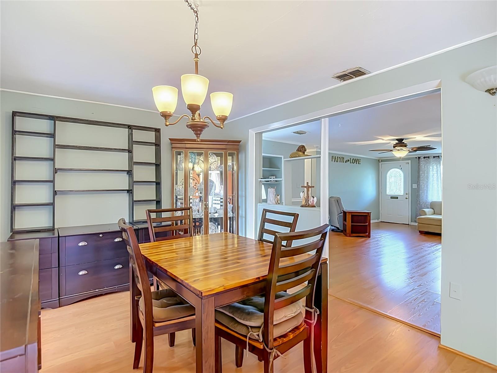 TB8536851 Property Photo 30