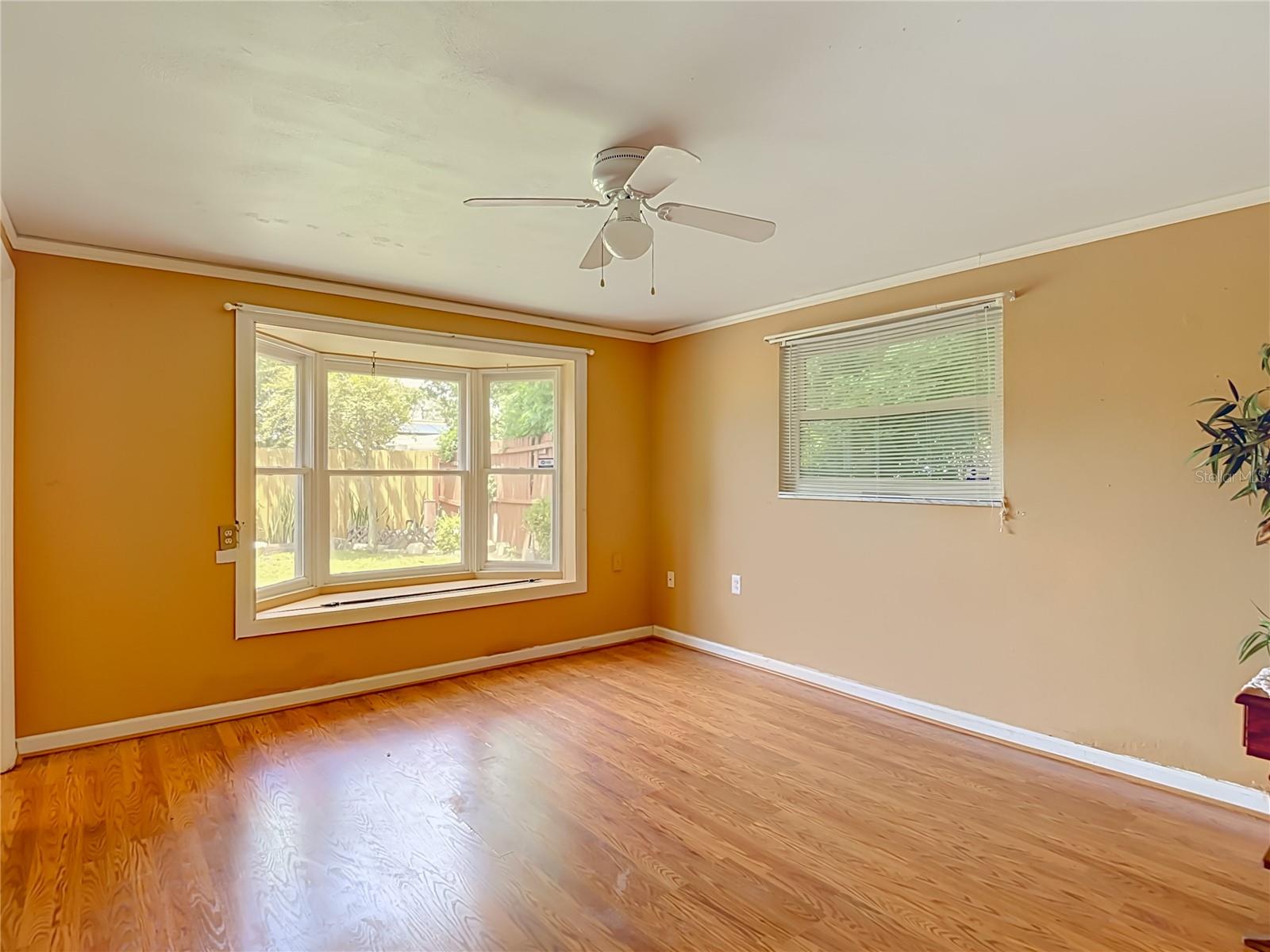 TB8536851 Property Photo 40