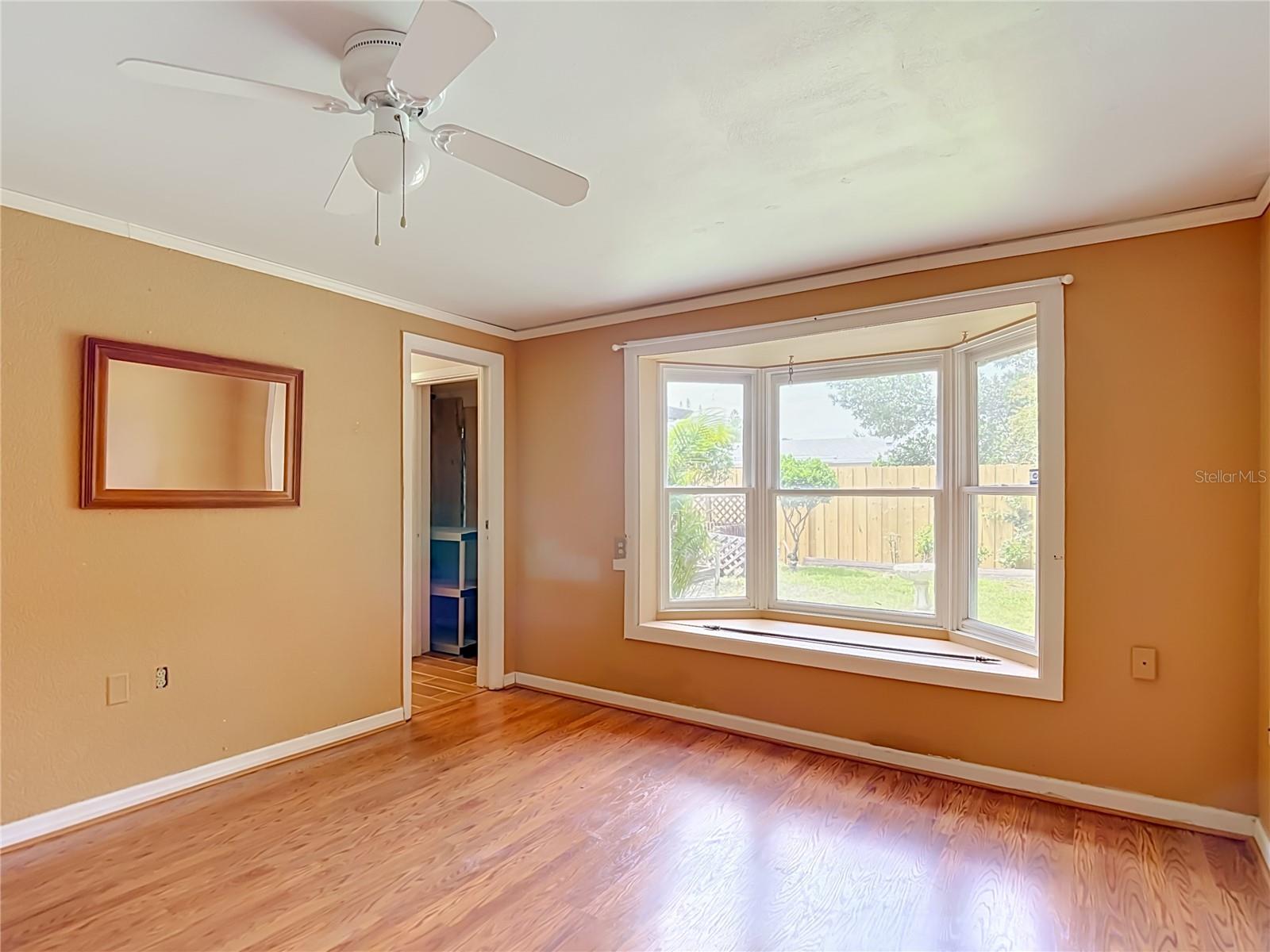 TB8536851 Property Photo 41