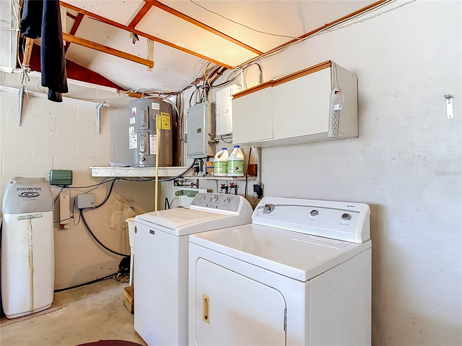 TB8536851 Property Photo 55