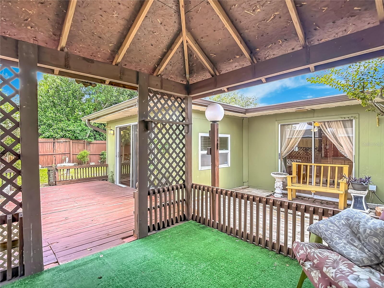 TB8536851 Property Photo 61