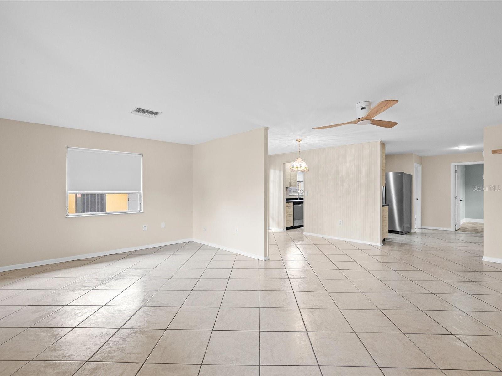 1547 Andover Dr Property Photo 4