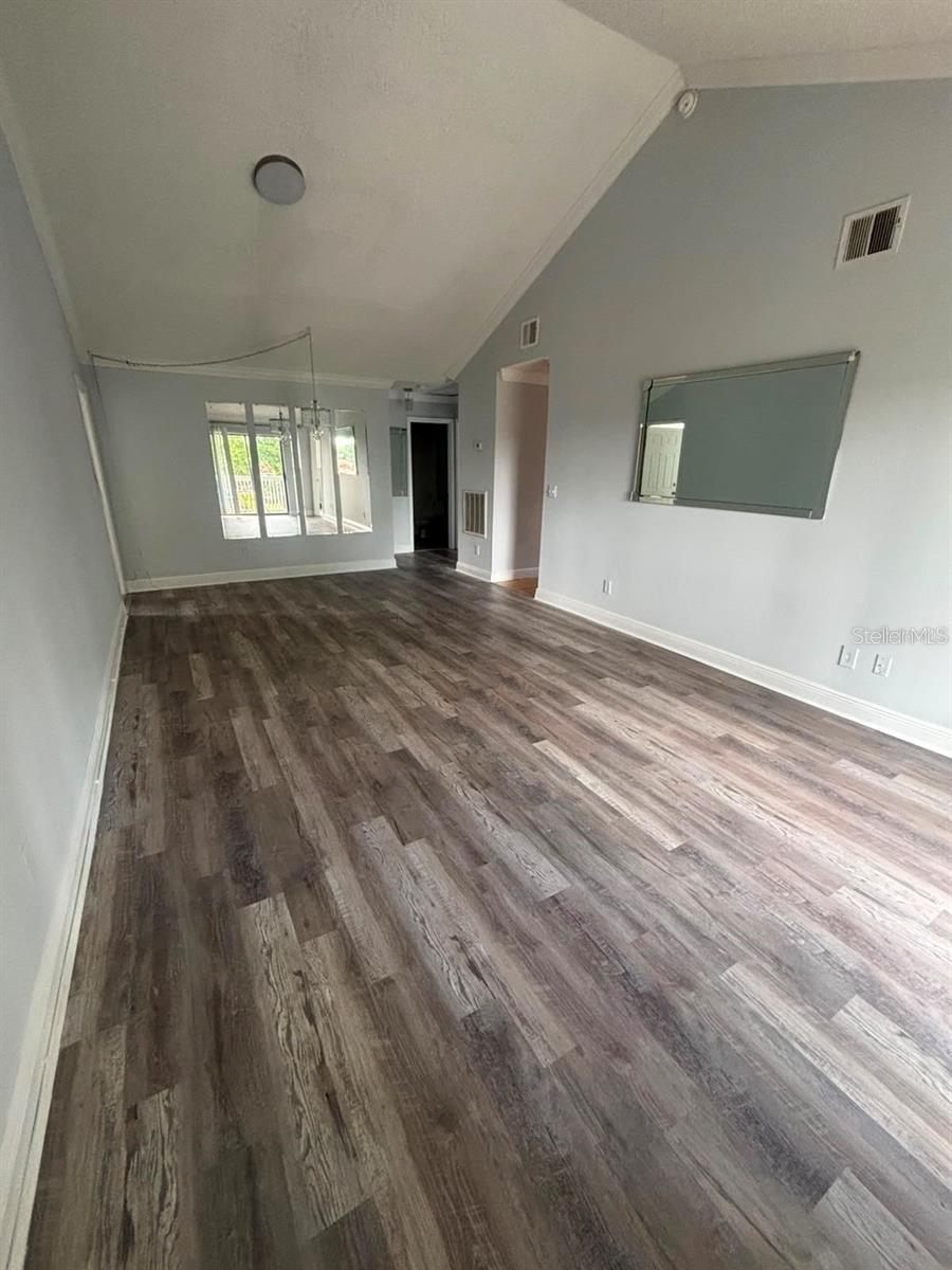 7298 Ulmerton Rd #407 Property Photo 6