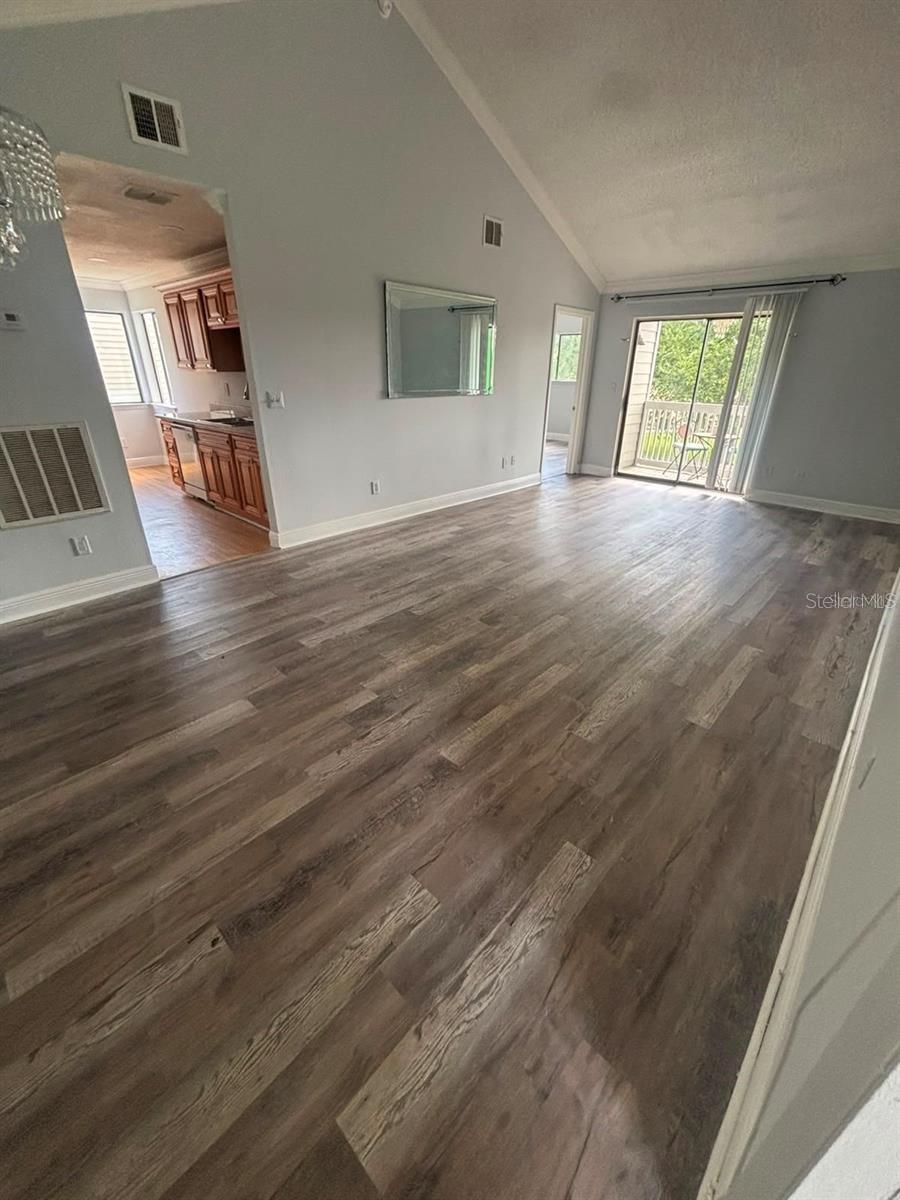 7298 Ulmerton Rd #407 Property Photo 8