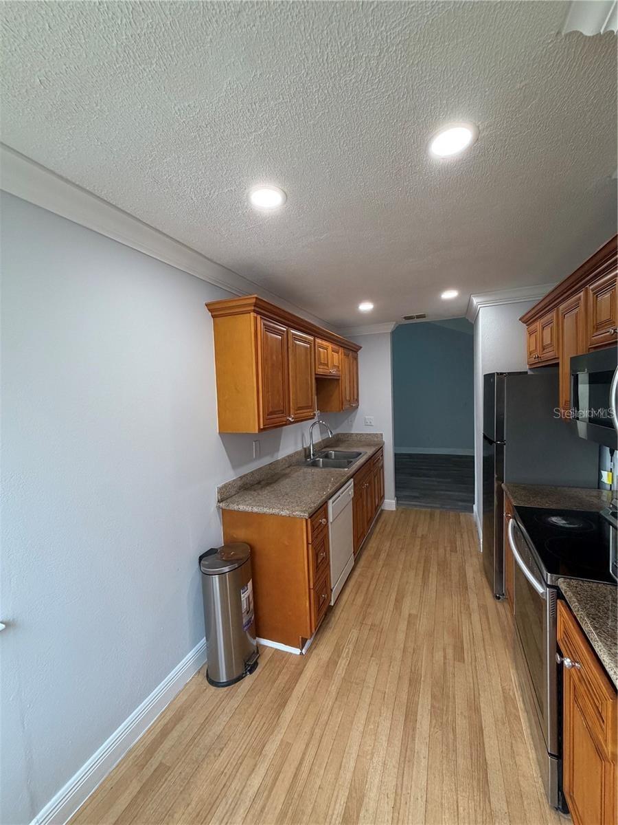 7298 Ulmerton Rd #407 Property Photo 10