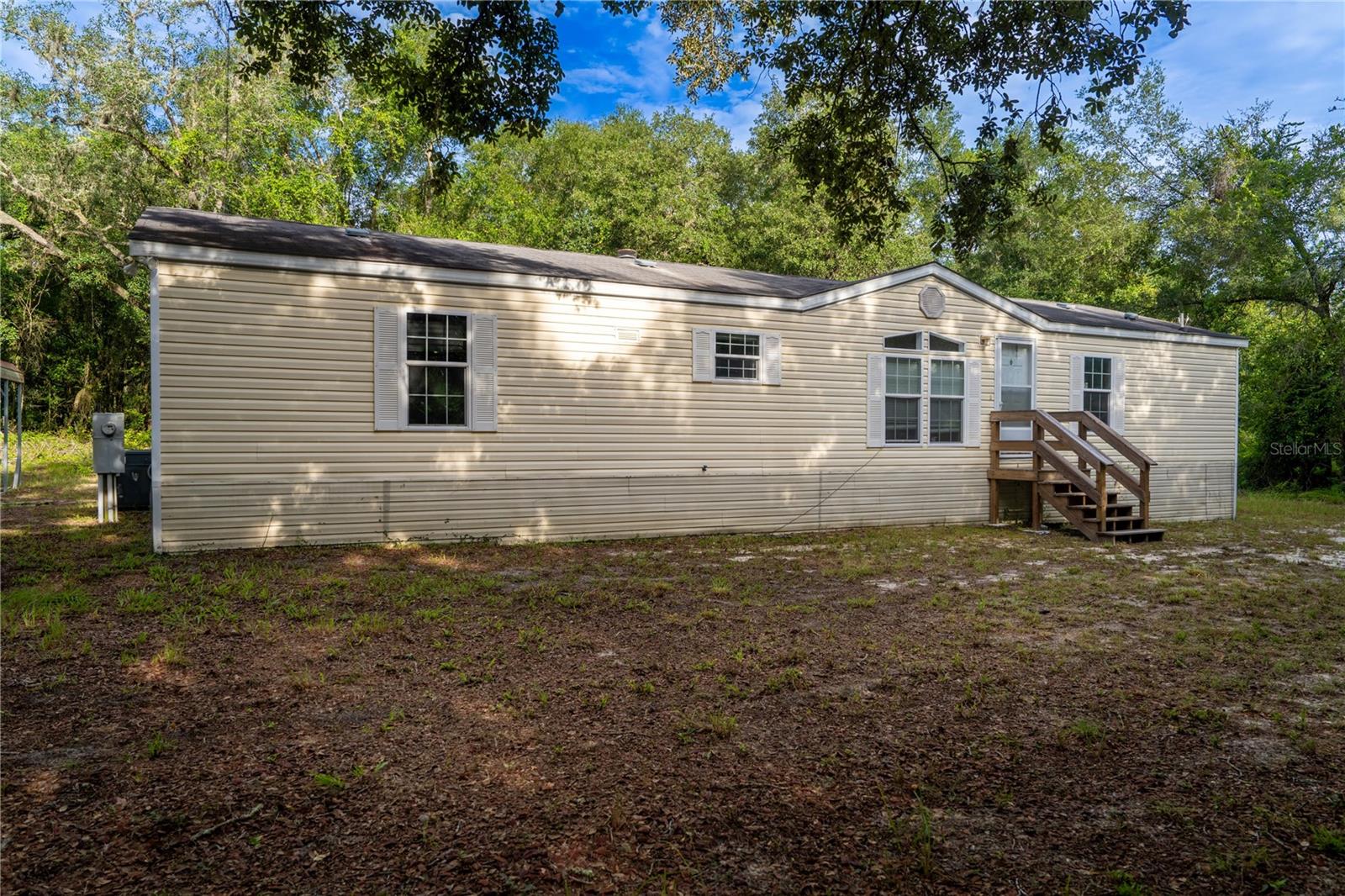 11934 Cr 656h Property Photo 1