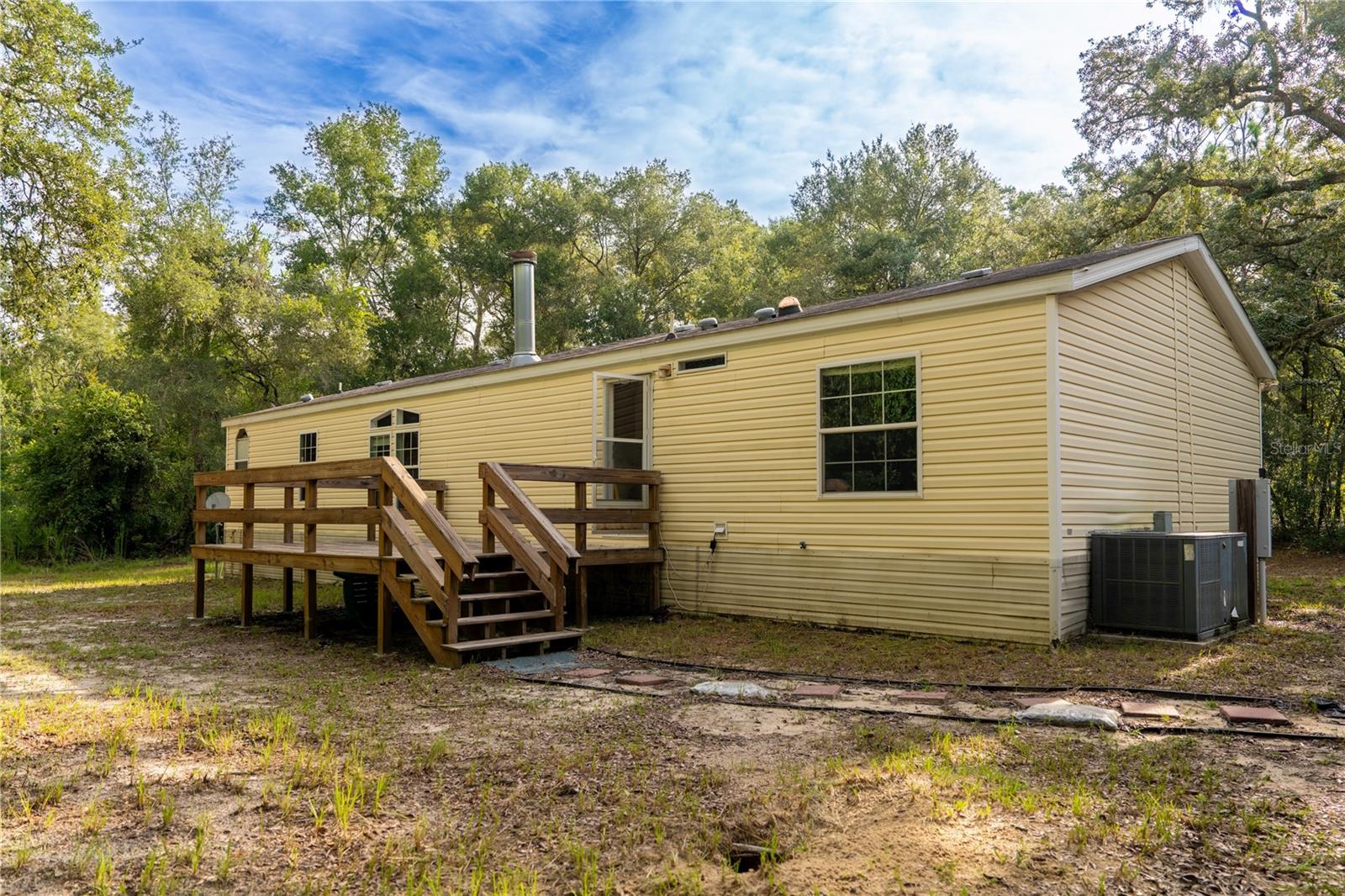 11934 Cr 656h Property Photo 3