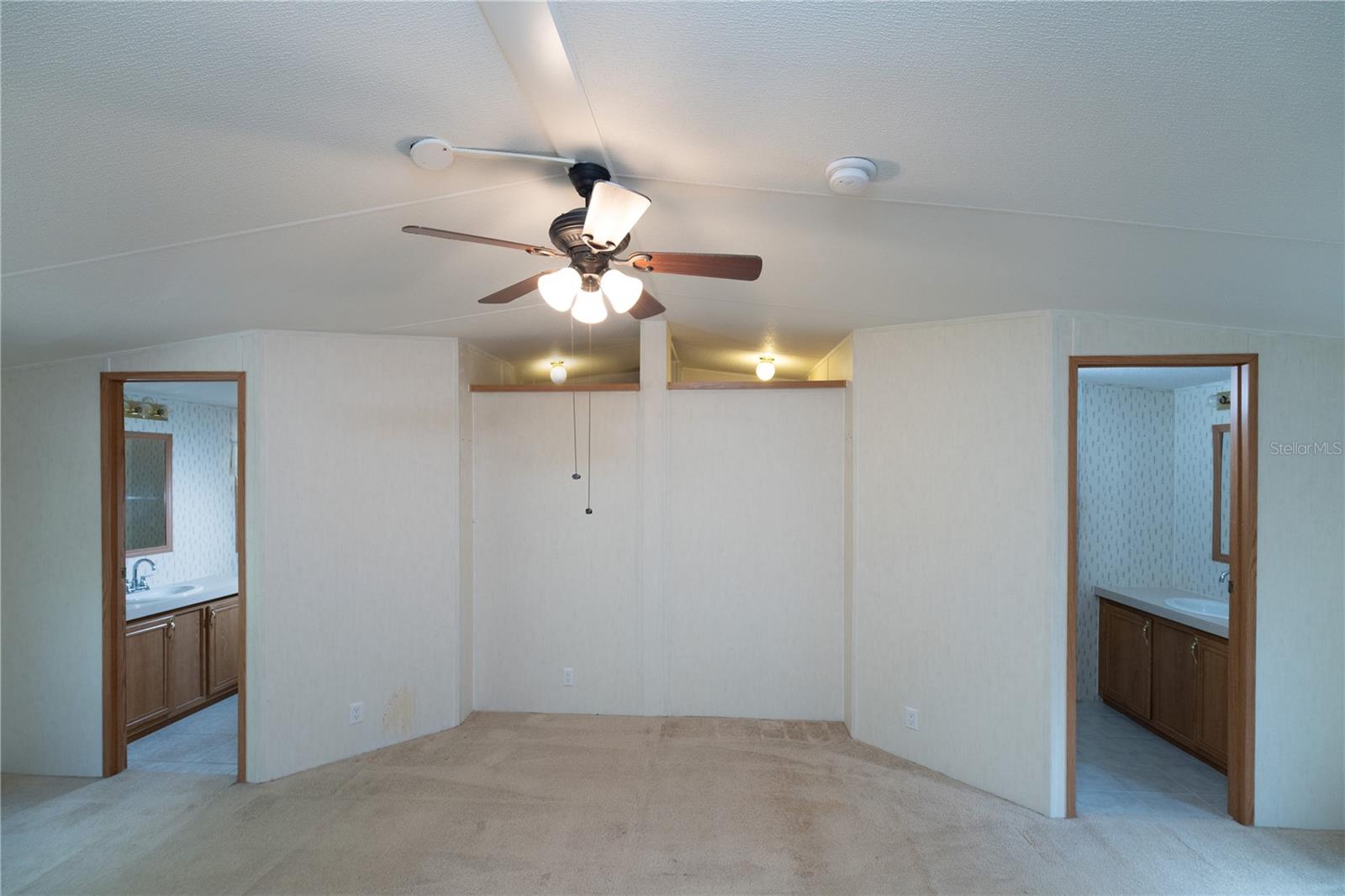 11934 Cr 656h Property Photo 12
