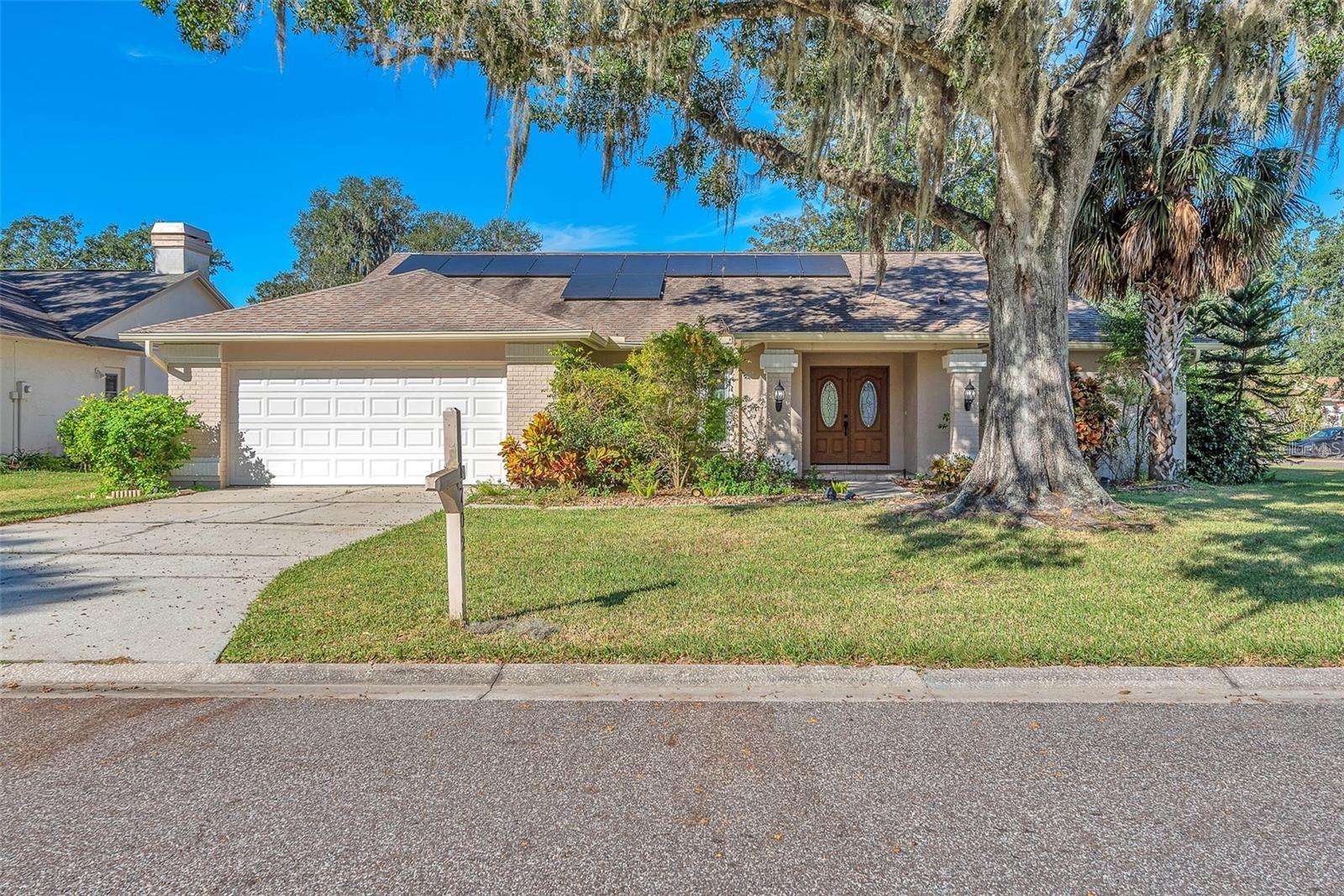 1702 HORSESHOE DR Property Photo 1