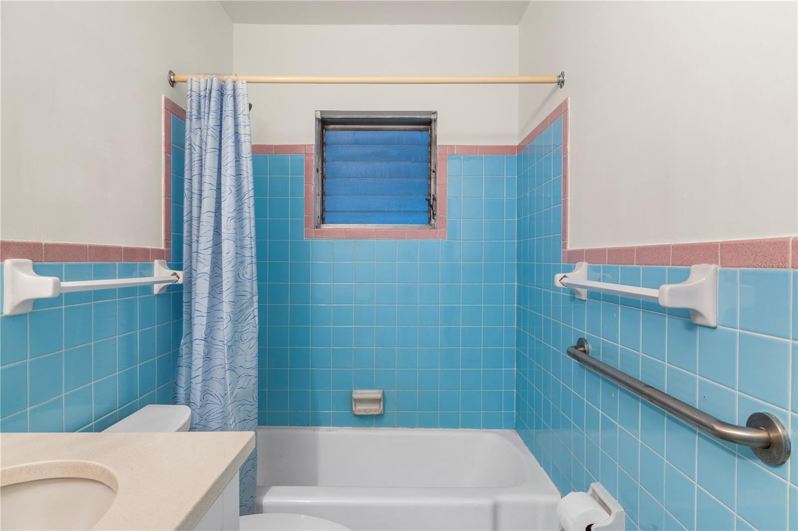 3622 E Lambright St Property Photo 21