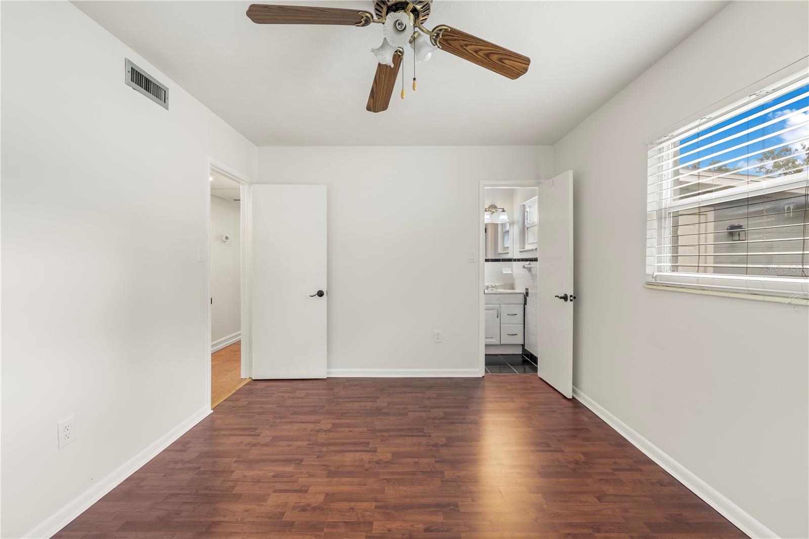 3622 E Lambright St Property Photo 25