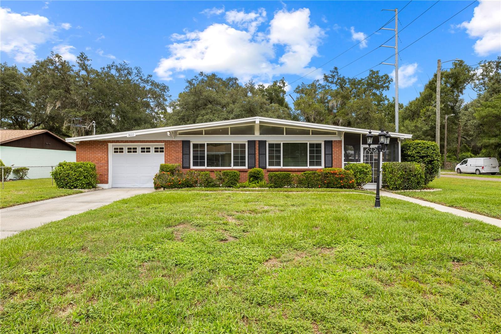 3622 E Lambright St Property Photo 35