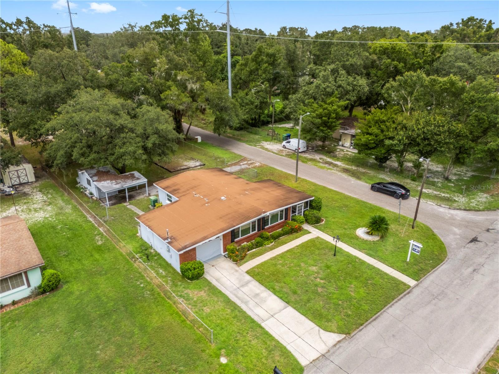 3622 E Lambright St Property Photo 42