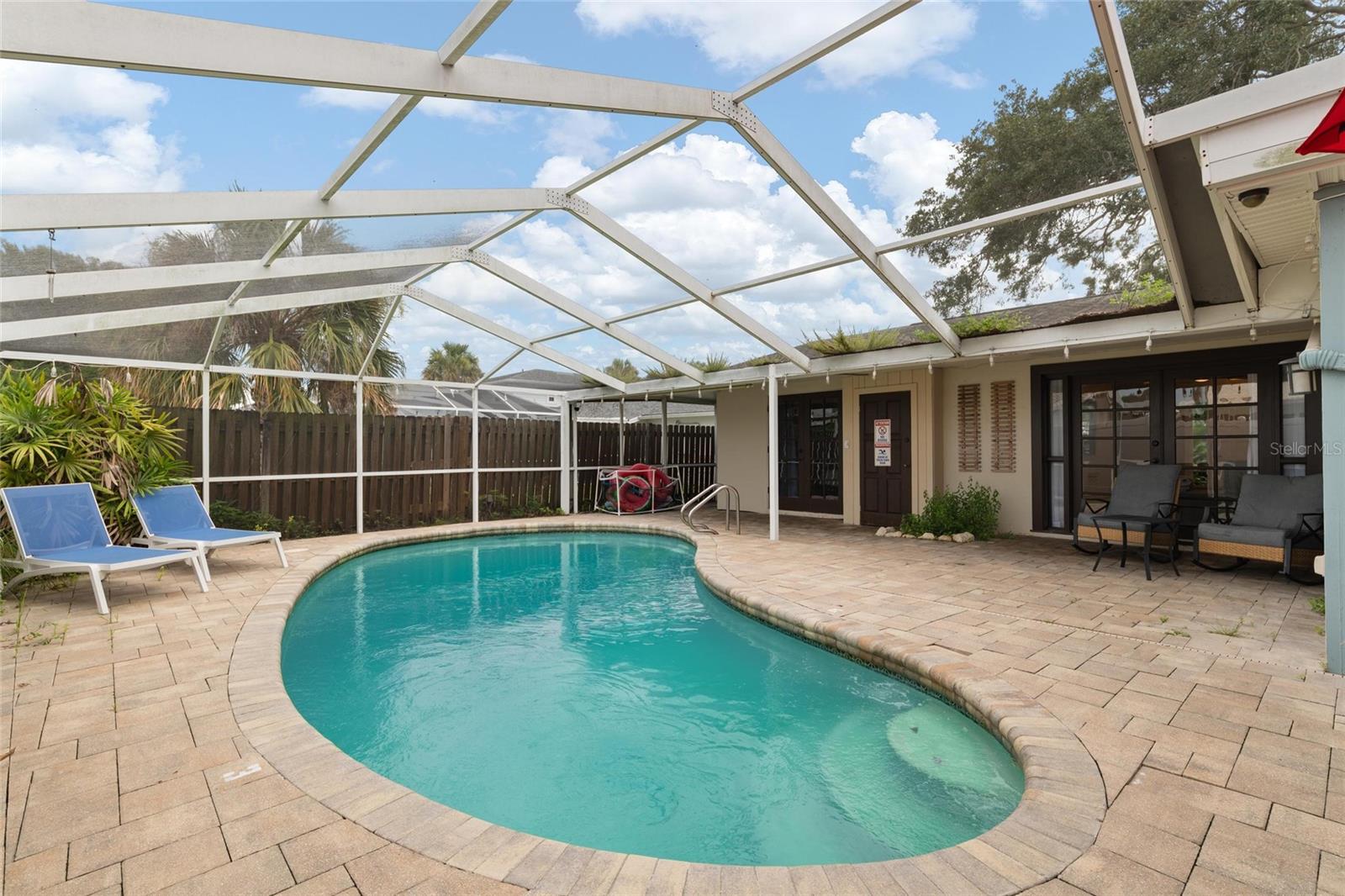 8404 Flagstone Dr Property Photo 24