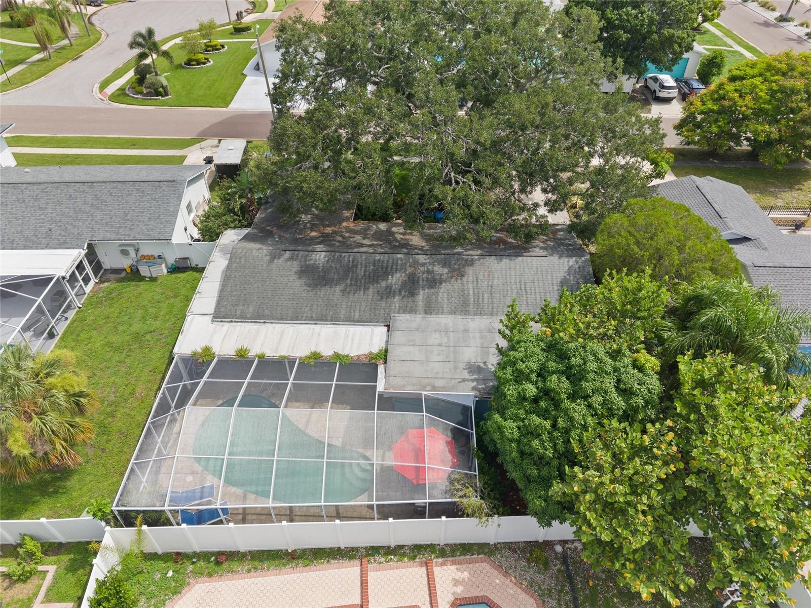 8404 Flagstone Dr Property Photo 33